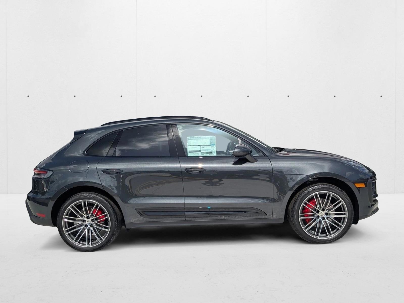 2025 Porsche Macan S - Photo 8