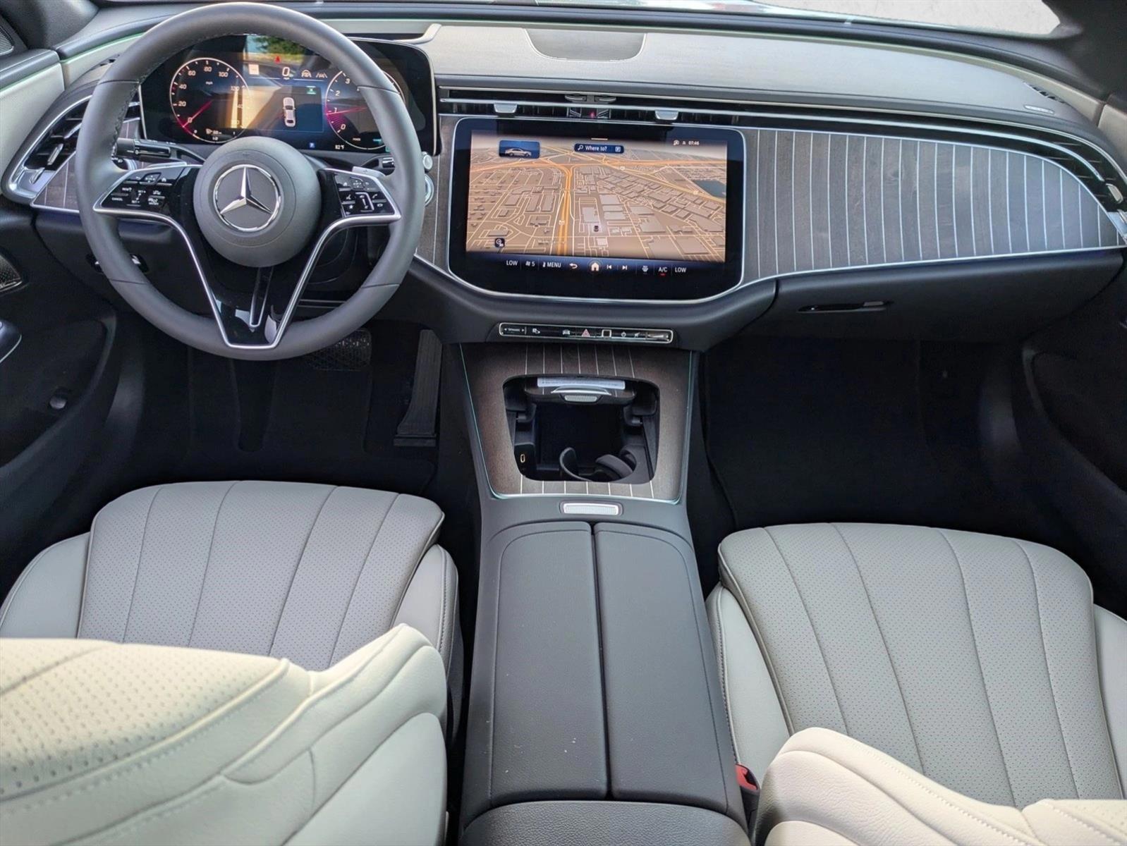 Thumbnail: 2026 Mercedes-Benz E-Class - 4