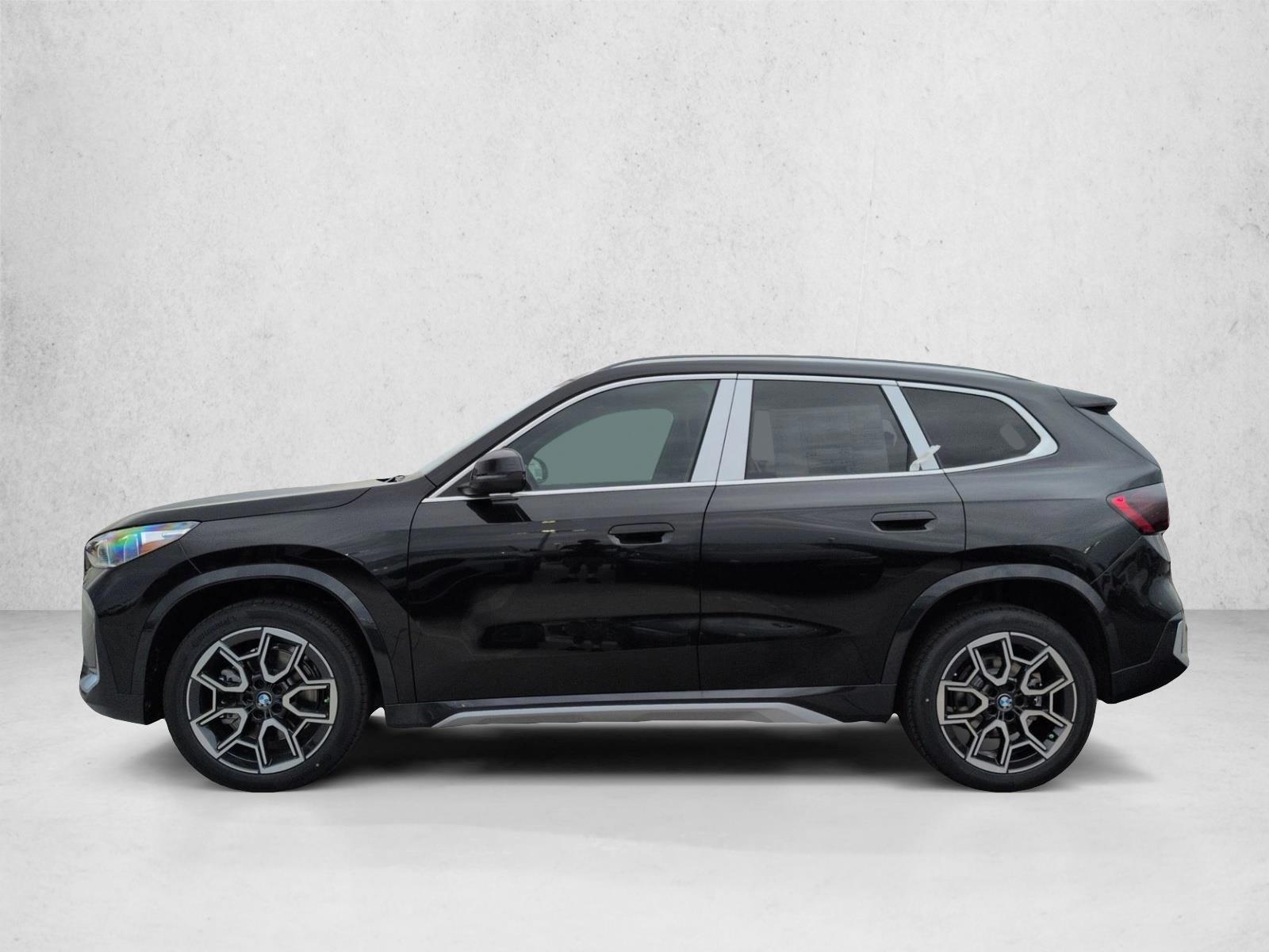 Thumbnail: 2026 BMW X1 - 2