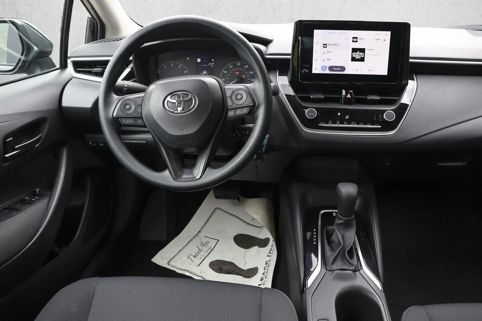 Thumbnail: 2025 Toyota Corolla - 4