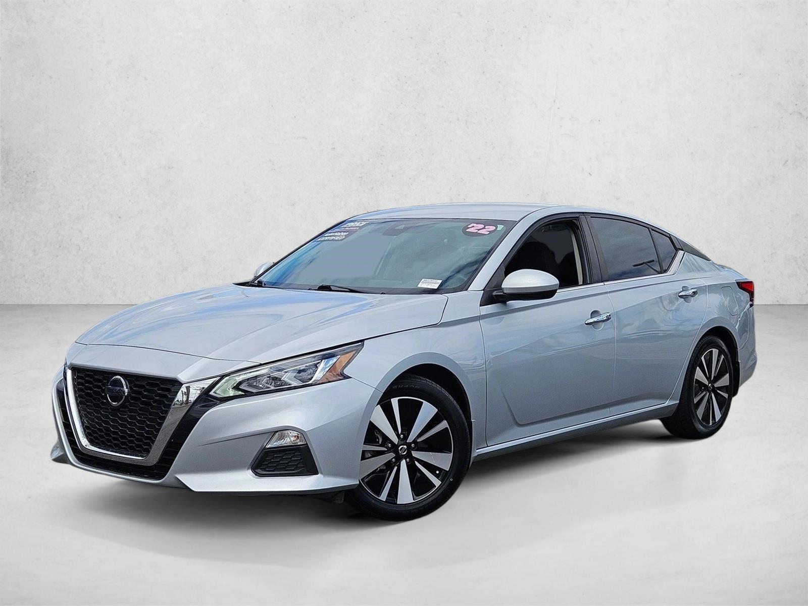 Thumbnail: 2022 Nissan Altima - 1