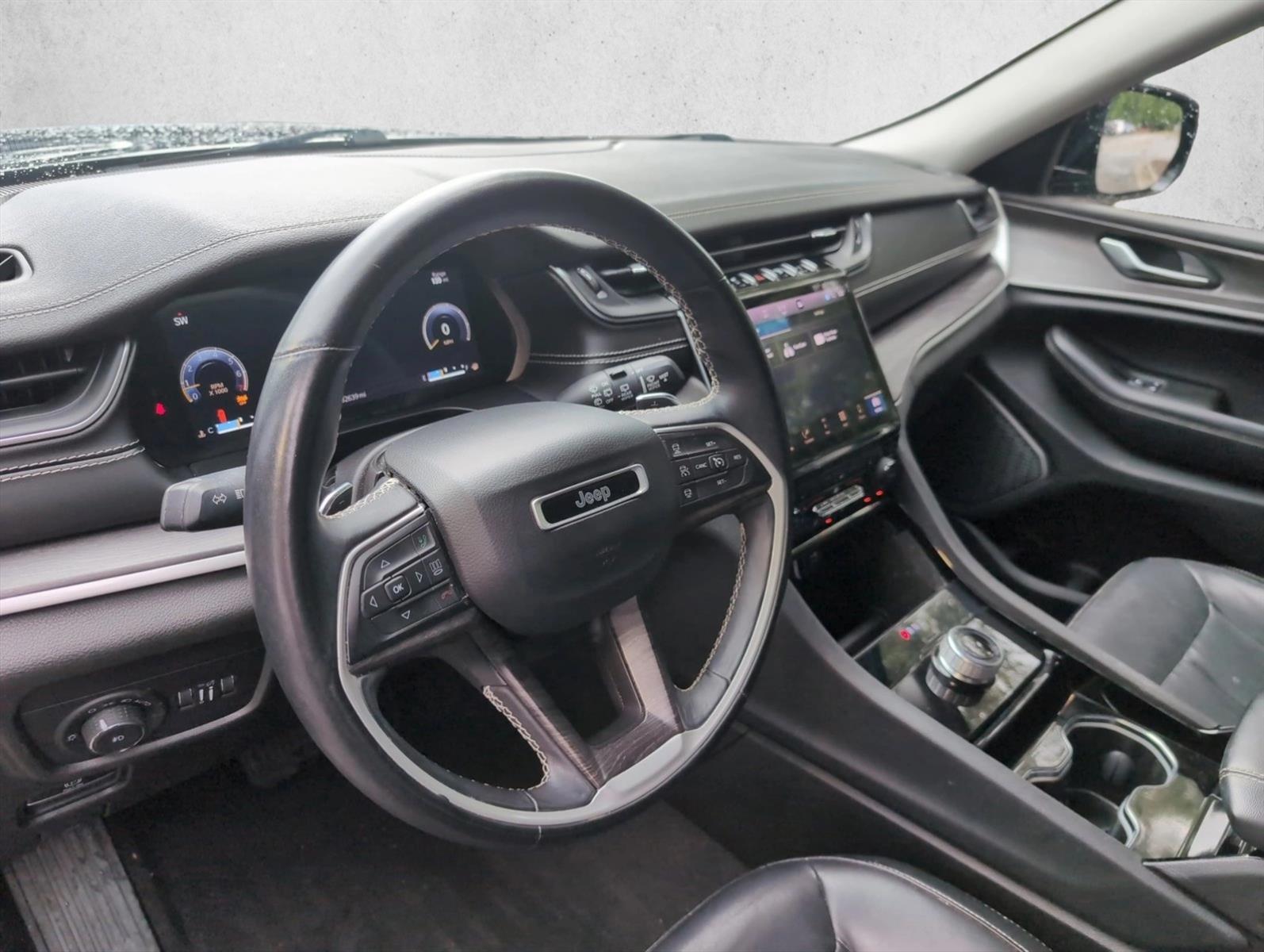 Thumbnail: 2021 Jeep Grand Cherokee L - 2