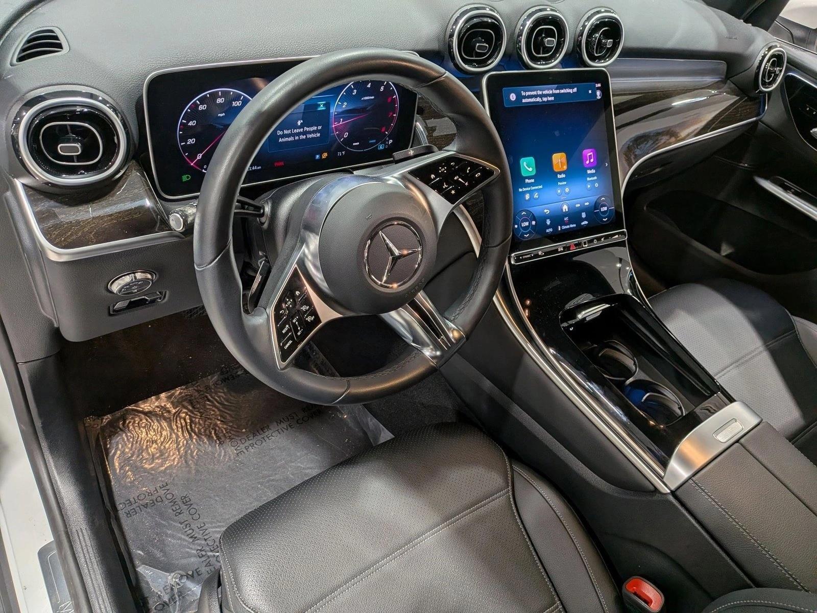 Thumbnail: 2025 Mercedes-Benz GLC - 3