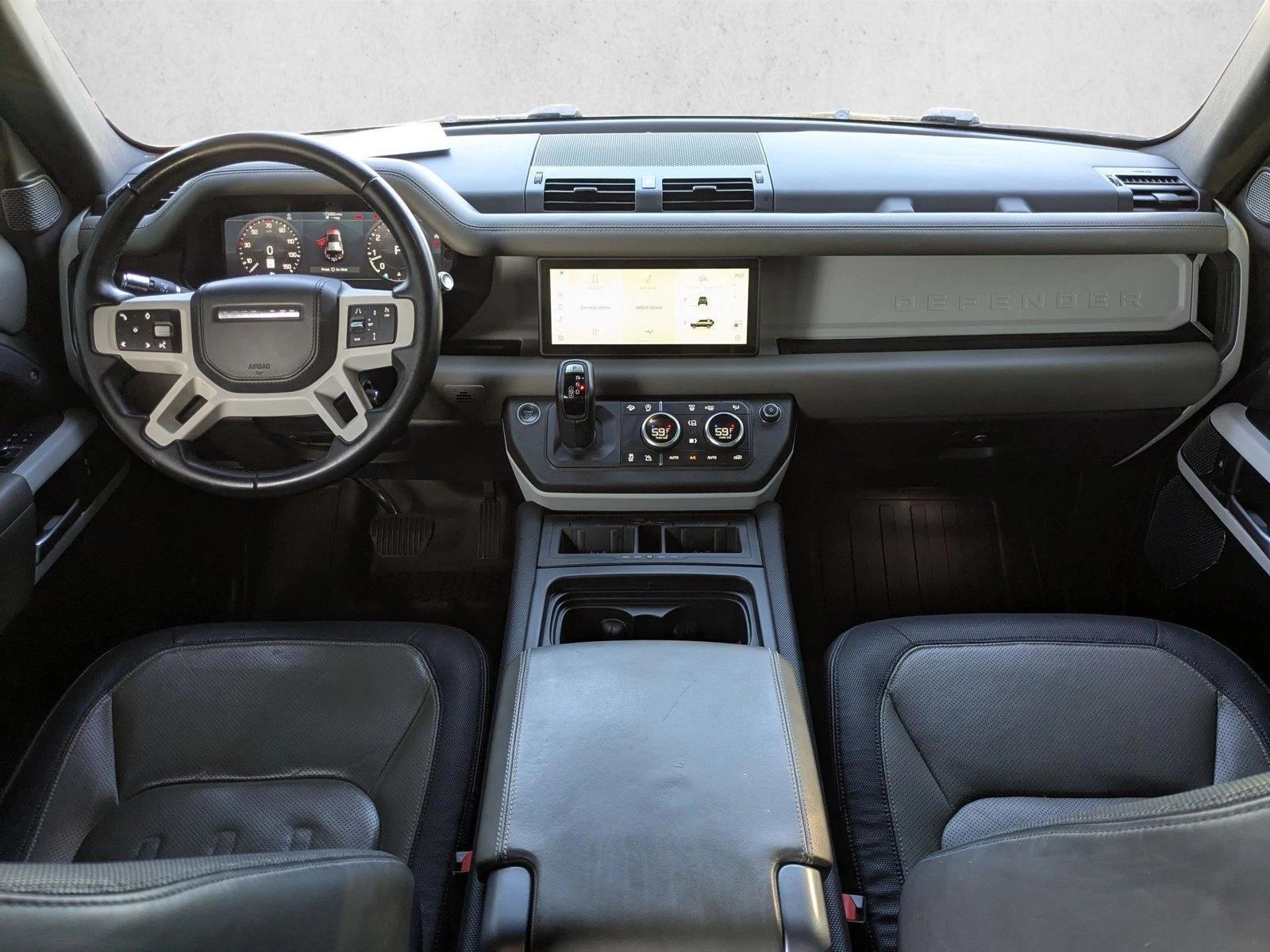 Thumbnail: 2022 Land Rover Defender - 3