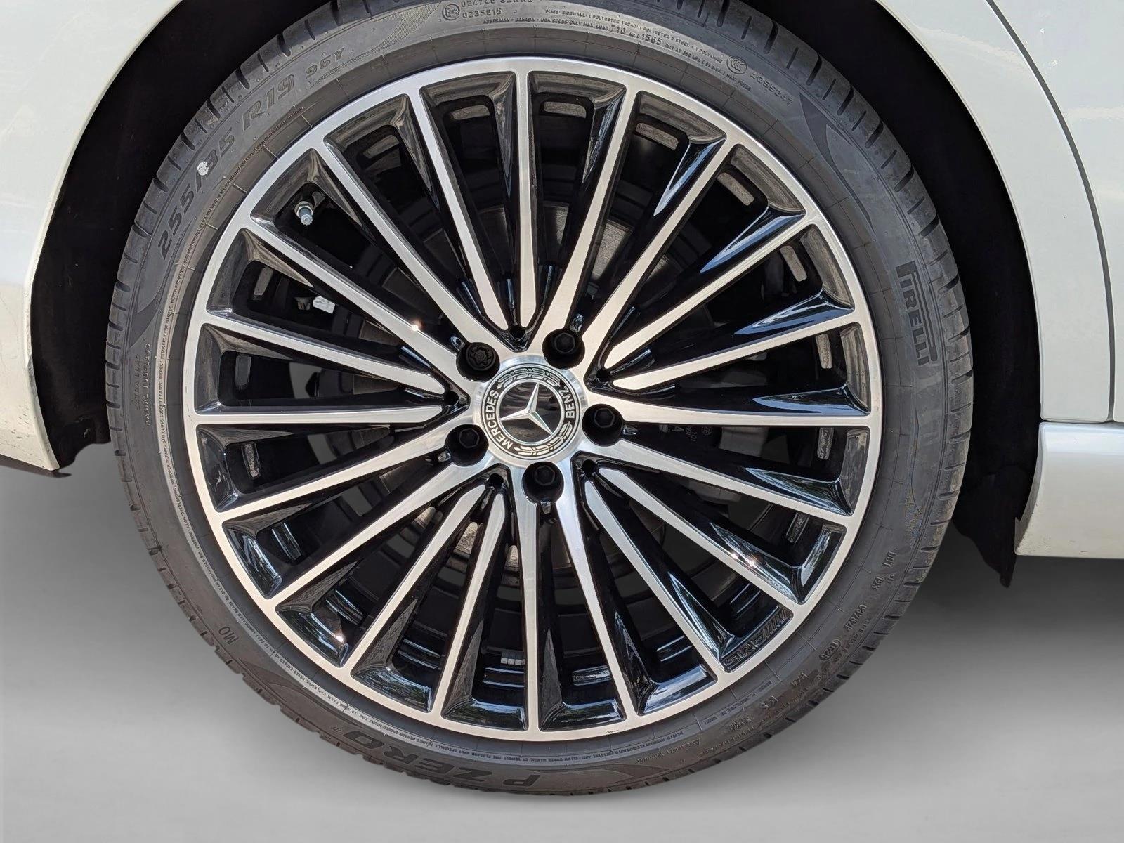 2026 Mercedes-Benz C-Class Sedan C 300 - Photo 22