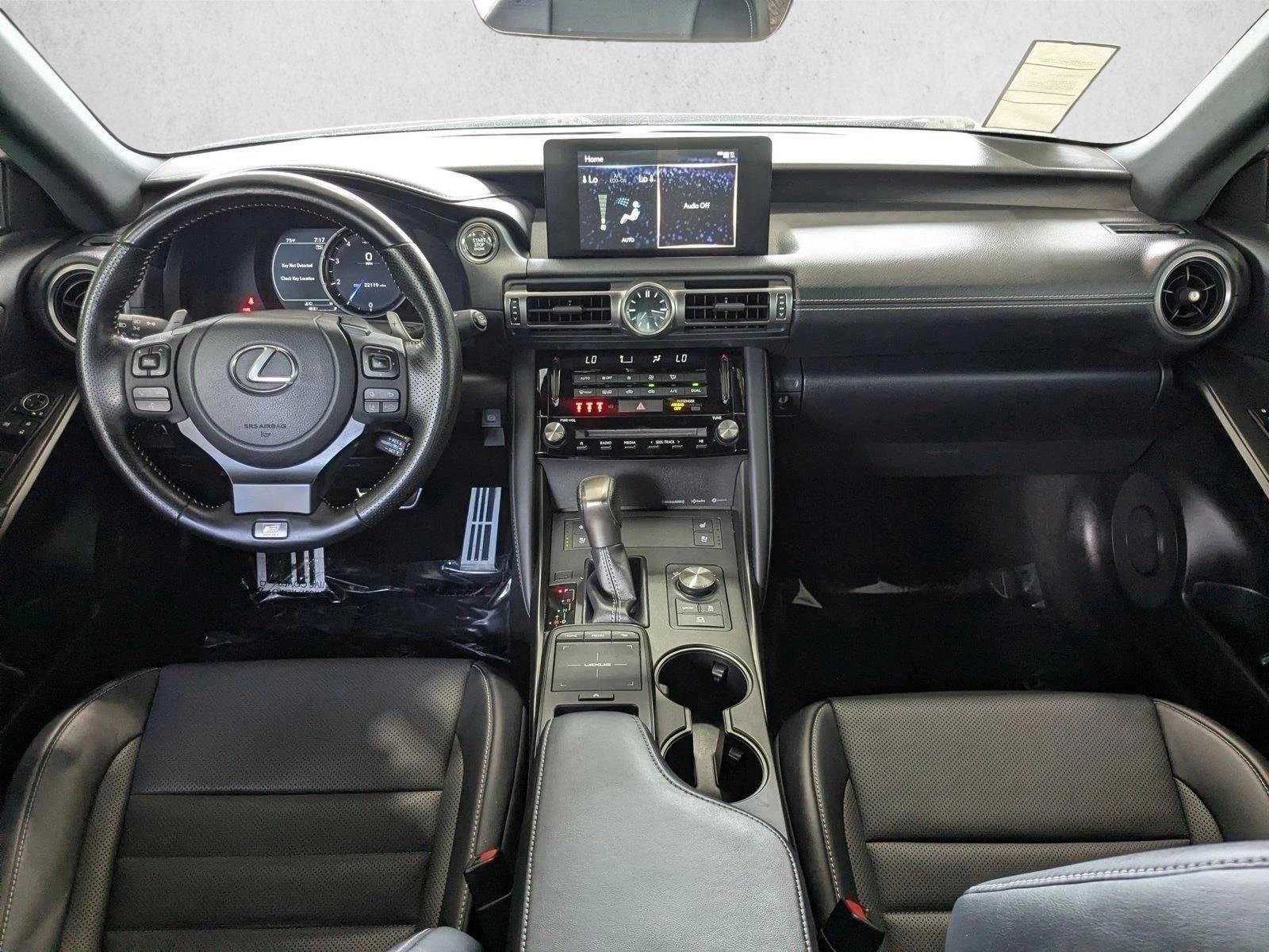 Thumbnail: 2021 Lexus IS - 2