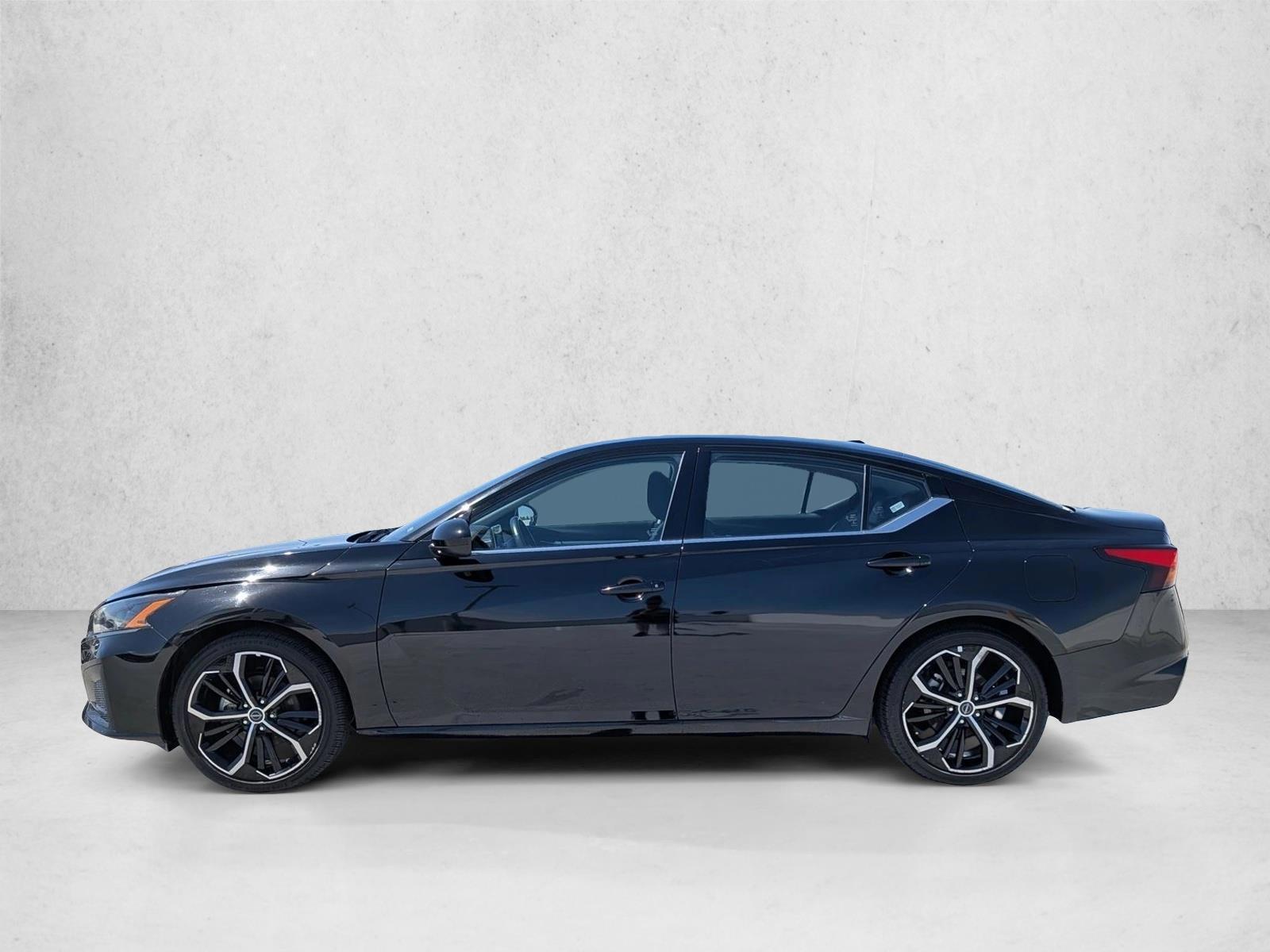 Thumbnail: 2024 Nissan Altima - 2
