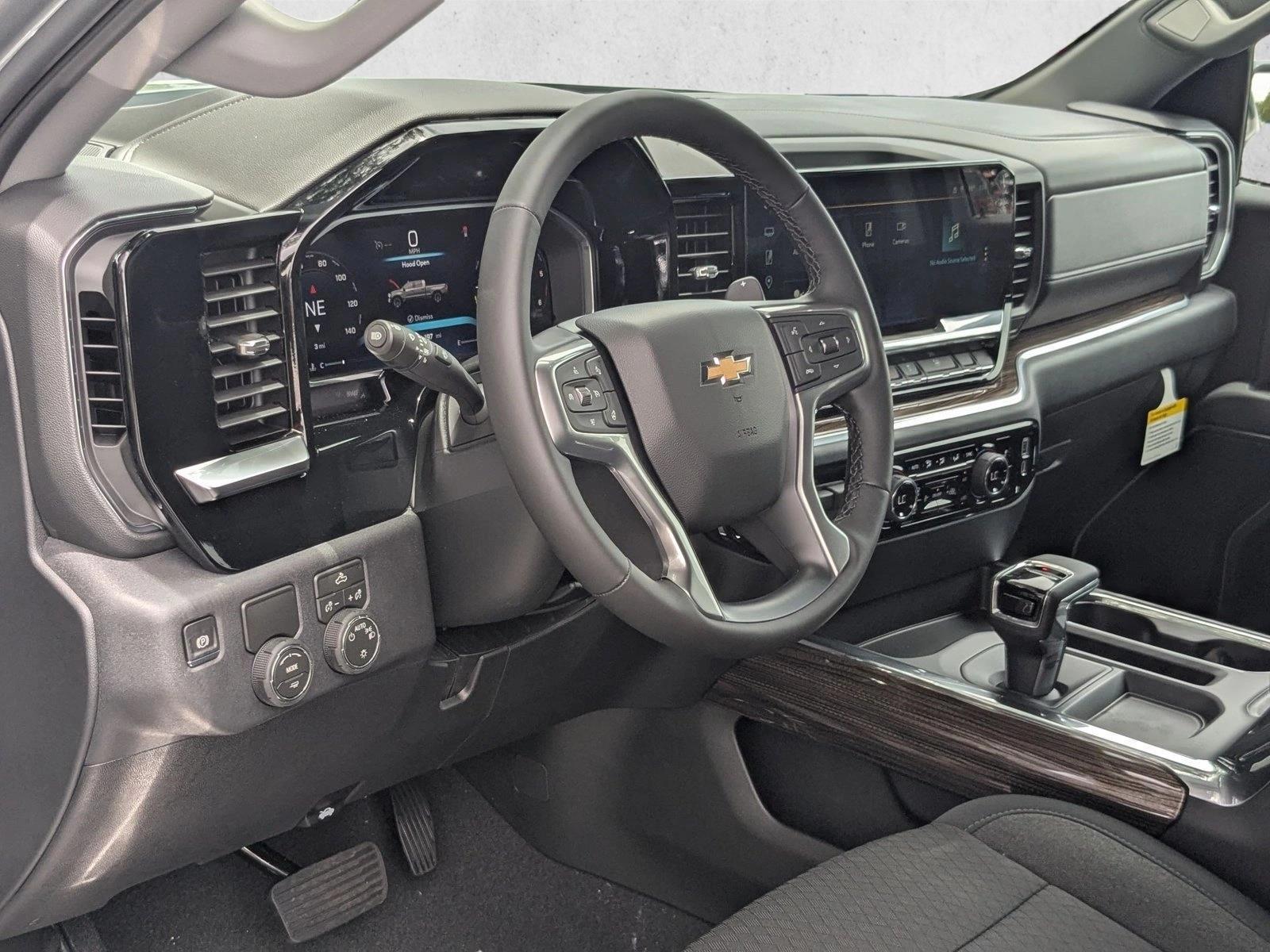 Thumbnail: 2026 Chevrolet Silverado 1500 - 3