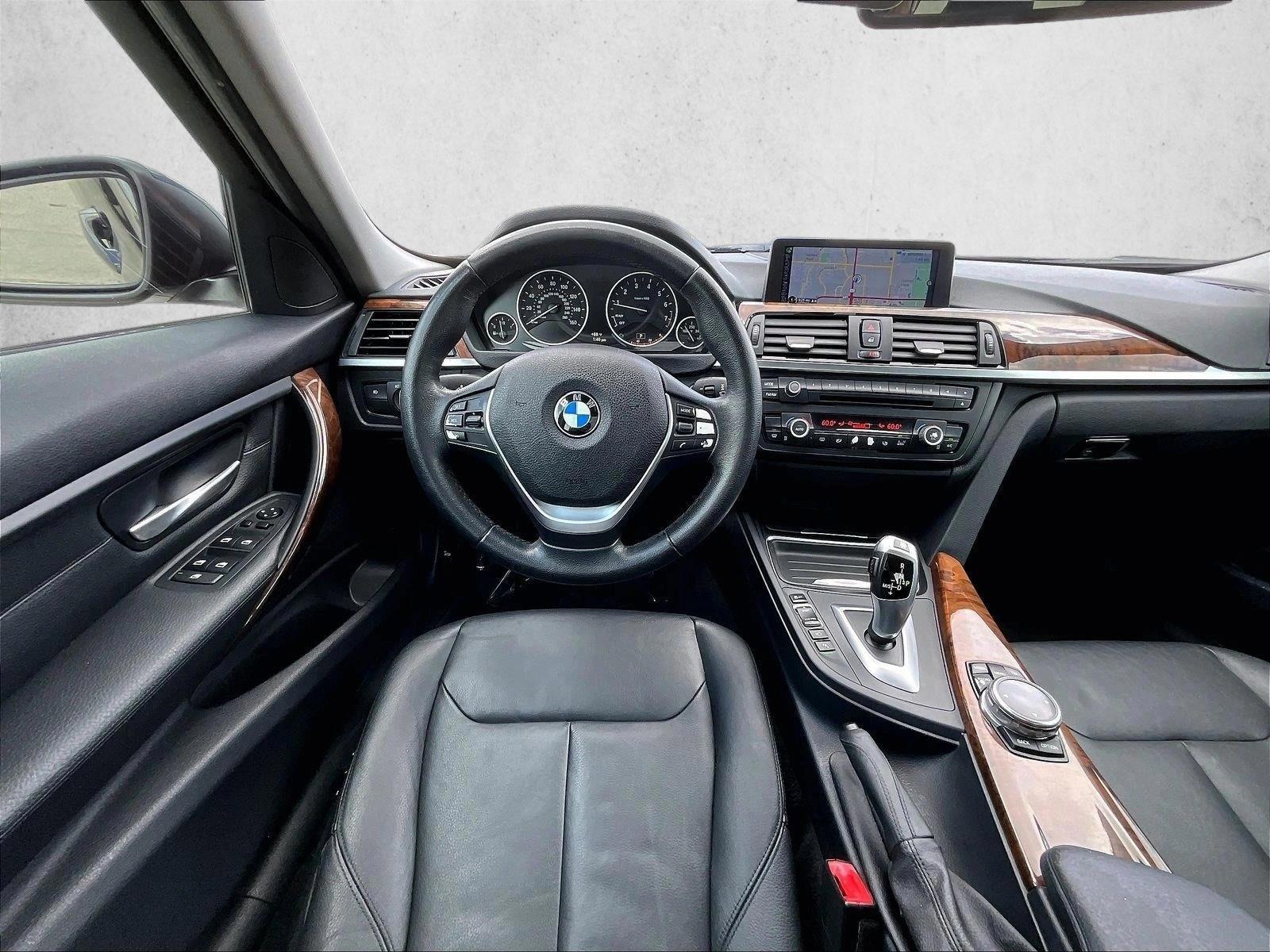 Thumbnail: 2014 BMW 3 Series - 3