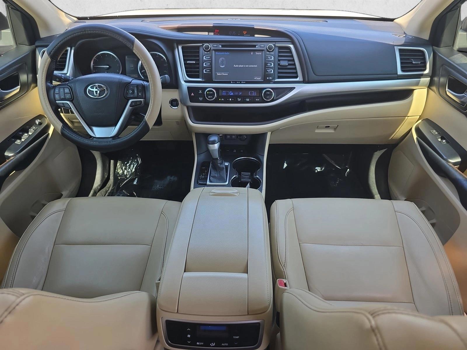 Thumbnail: 2018 Toyota Highlander - 3