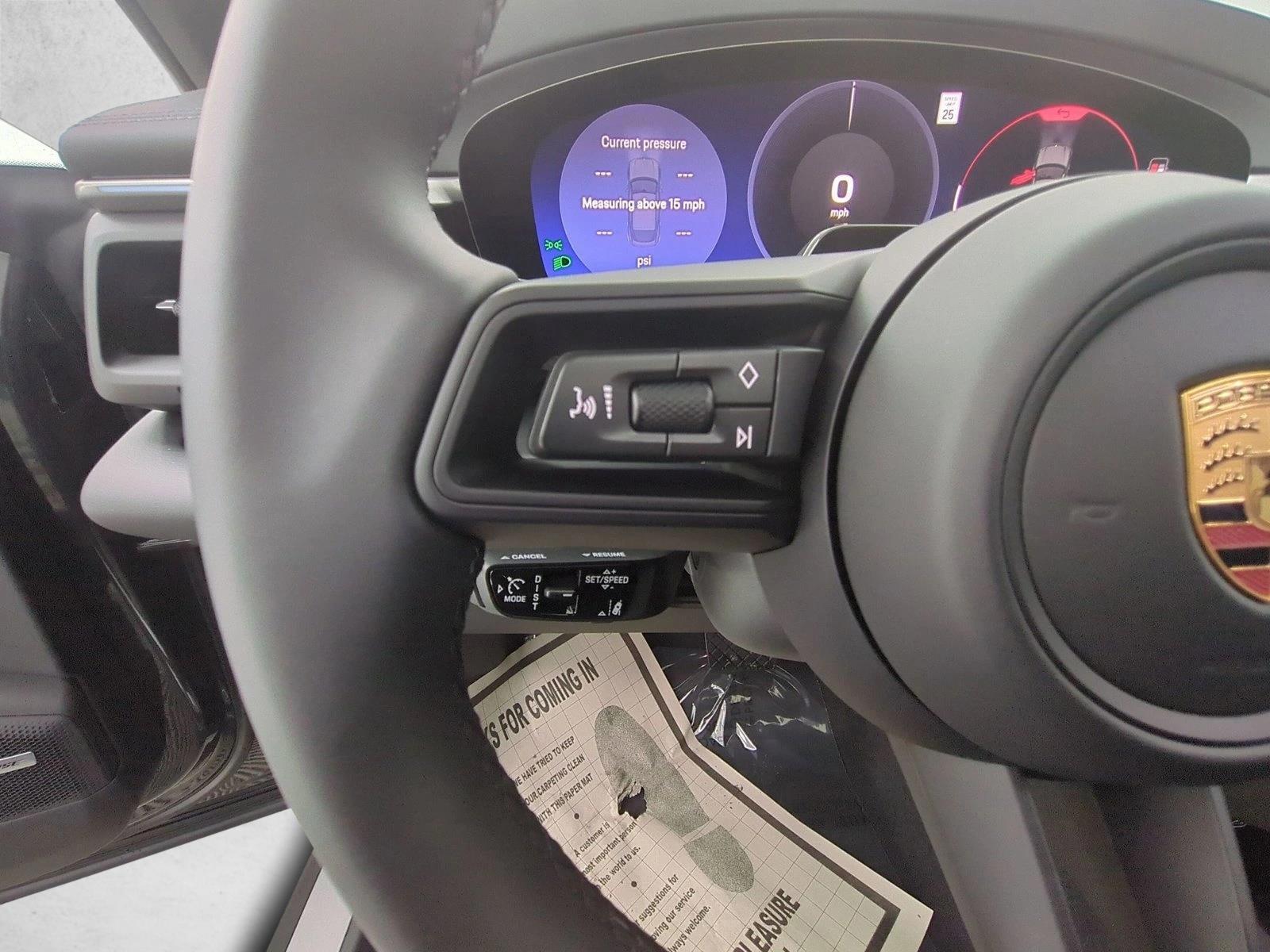 2026 Porsche Macan Base - Photo 28