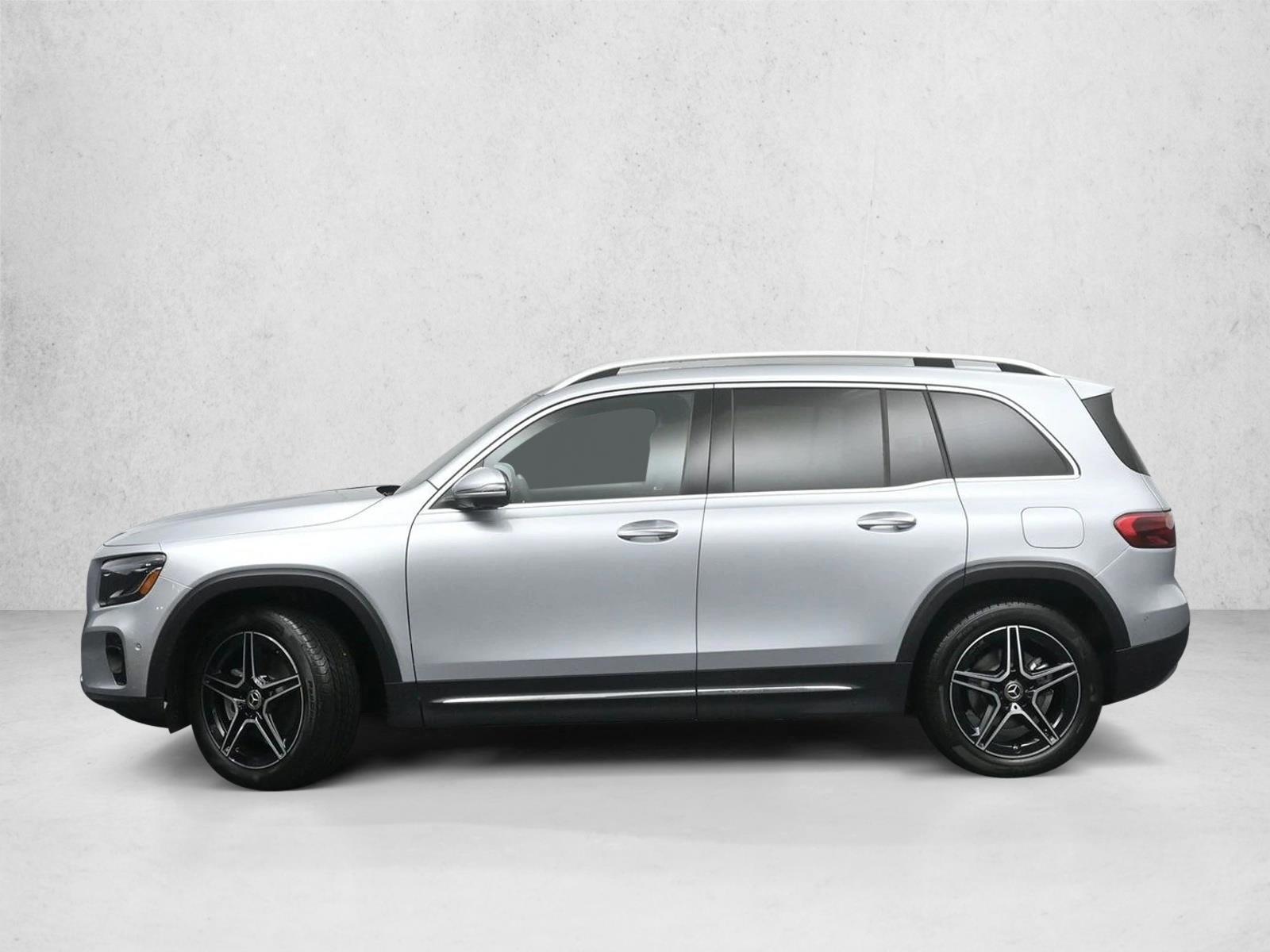 Thumbnail: 2026 Mercedes-Benz GLB - 2