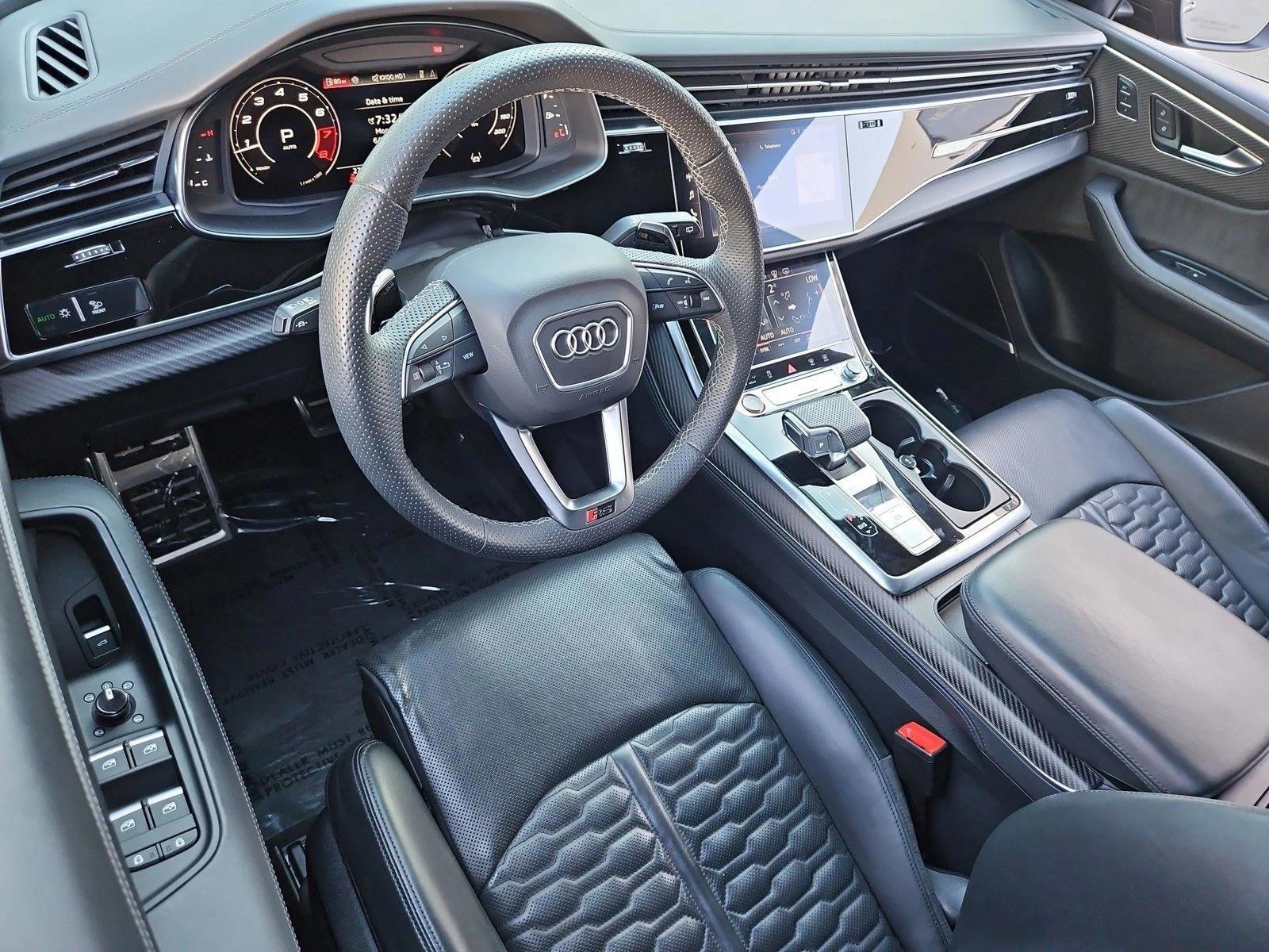 Thumbnail: 2024 Audi RS Q8 - 3