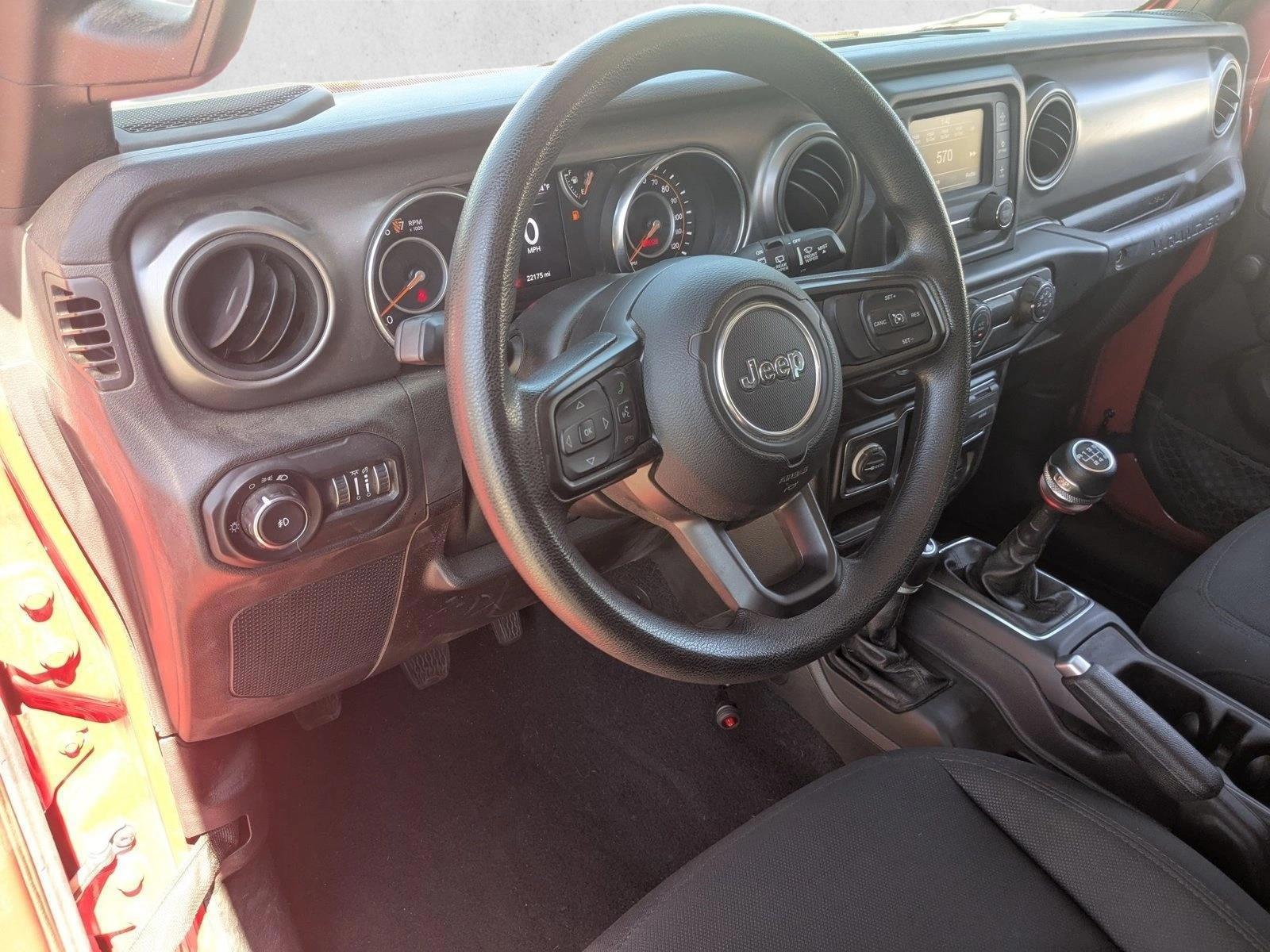 Thumbnail: 2021 Jeep Wrangler - 3