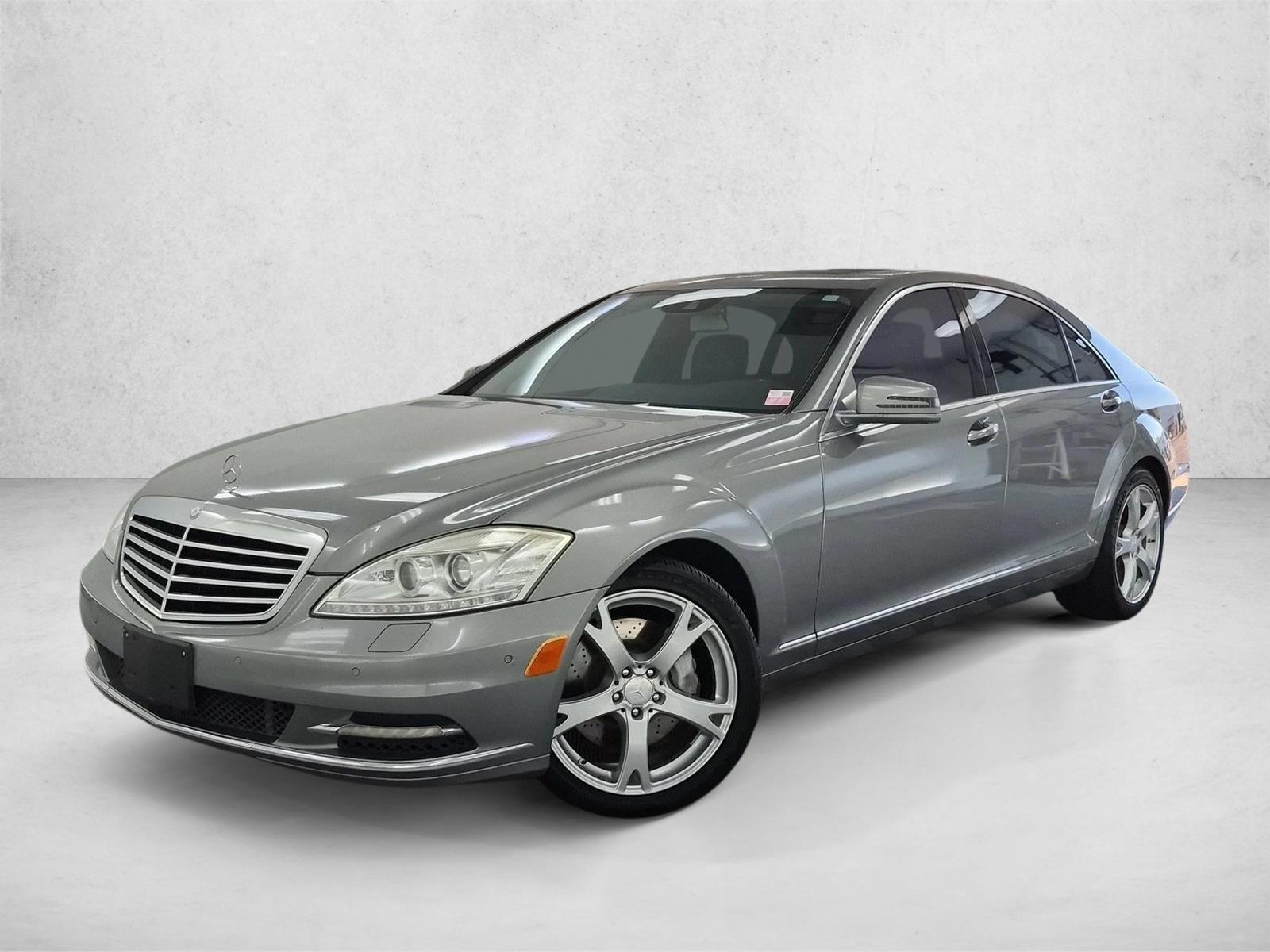 2013 Mercedes-Benz S-Class S550
