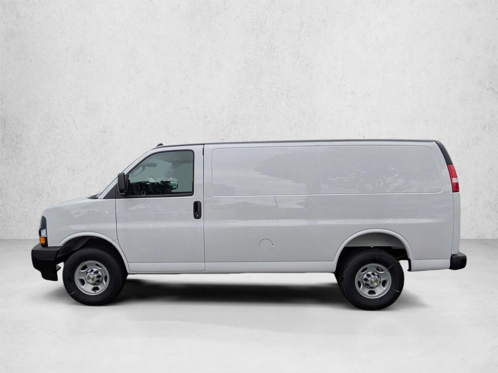 Thumbnail: 2025 Chevrolet Express - 2