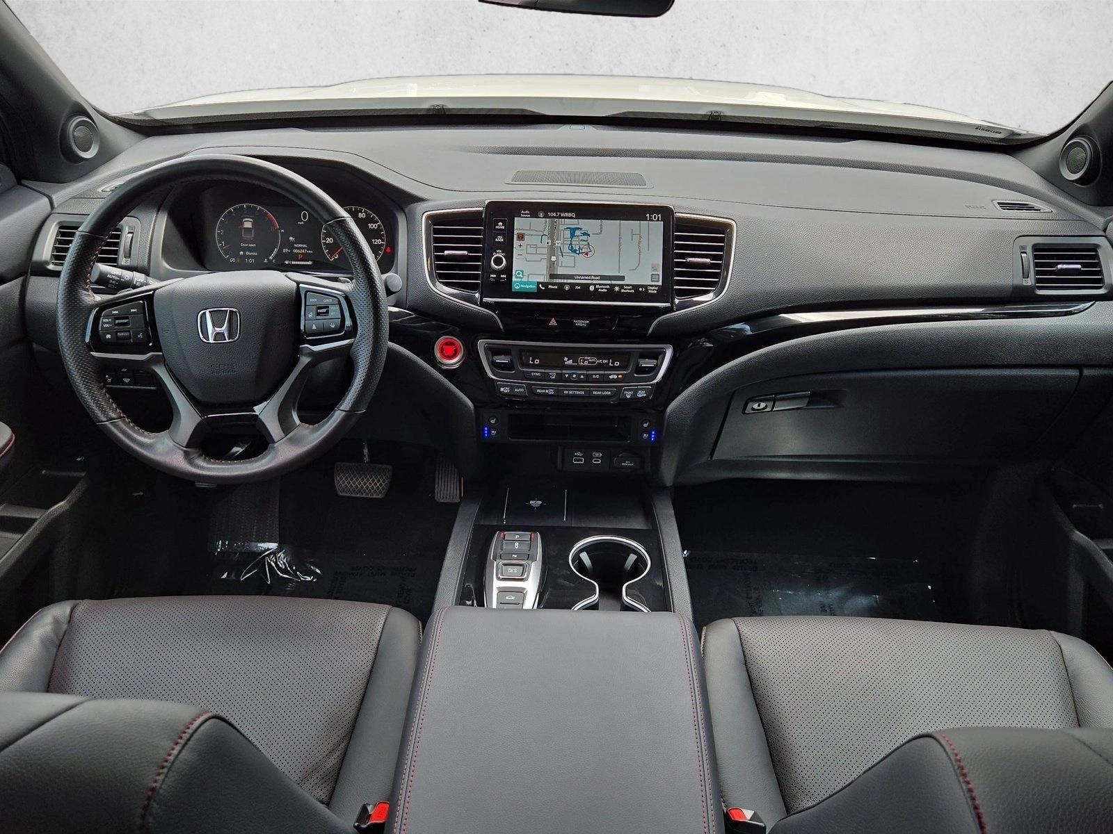 2025 Honda Ridgeline Black Edition - Photo 18