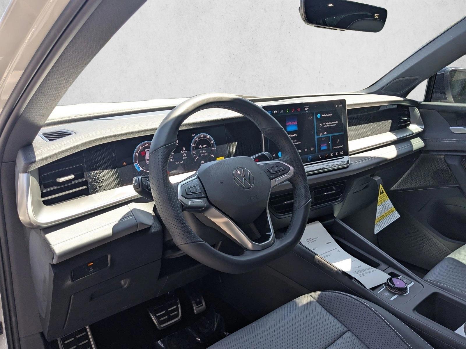 Thumbnail: 2026 Volkswagen Tiguan - 3