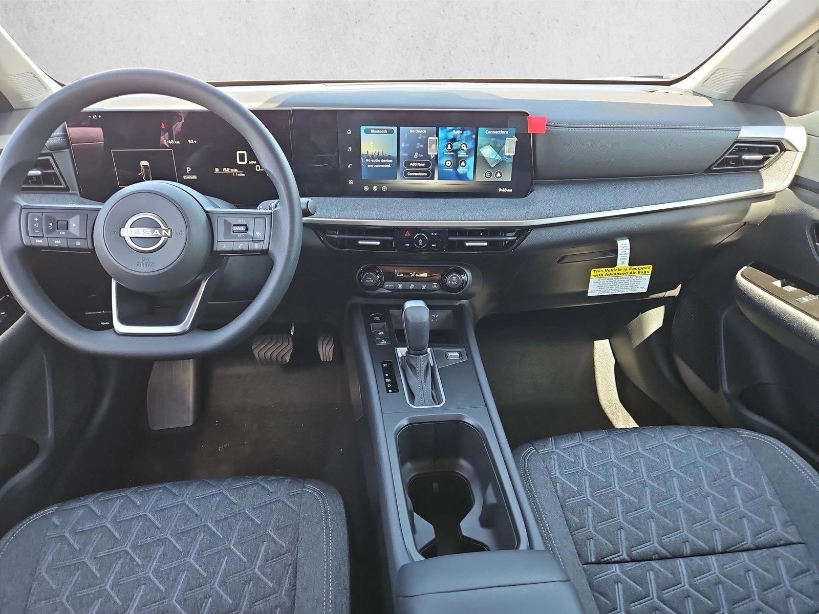 Thumbnail: 2026 Nissan Kicks - 3
