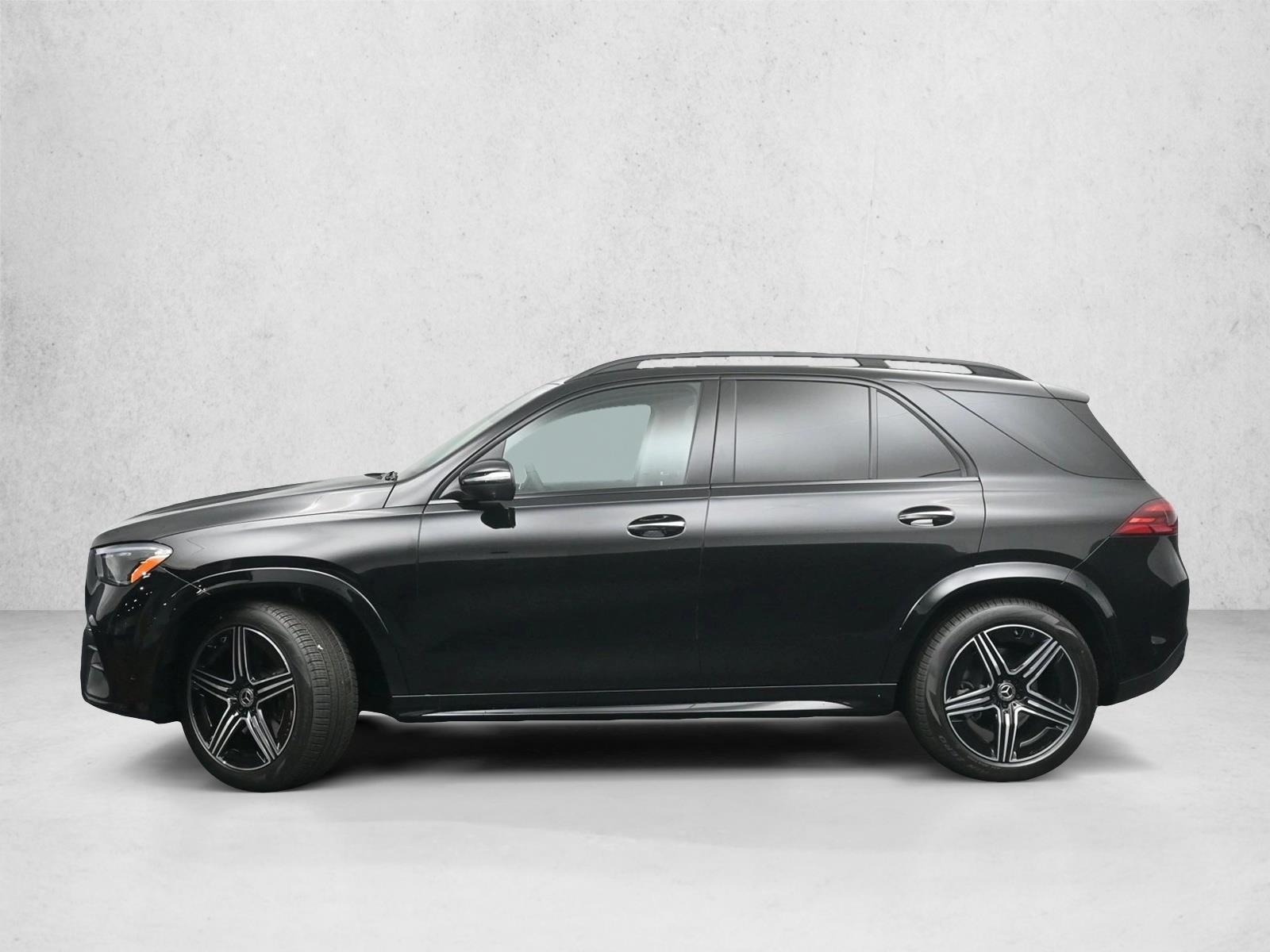 Thumbnail: 2026 Mercedes-Benz GLE - 2
