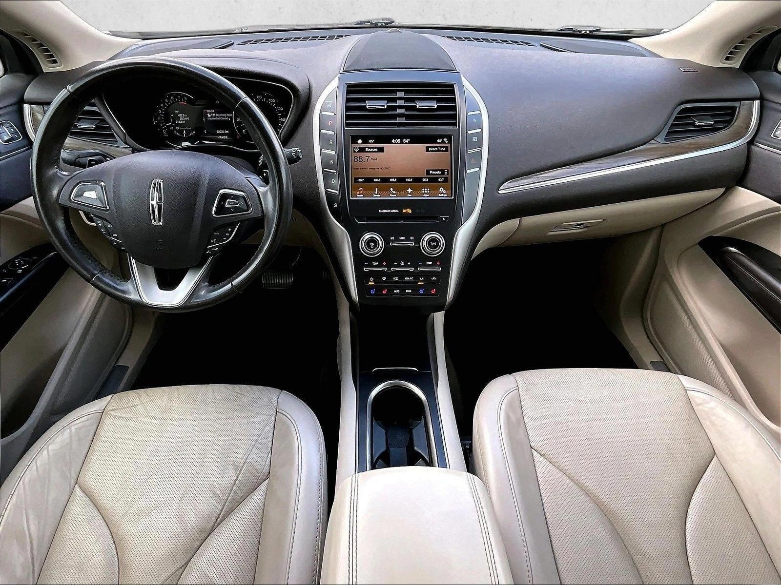 Thumbnail: 2017 Lincoln MKC - 4