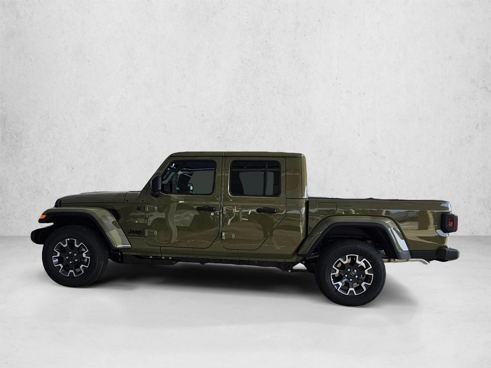 Thumbnail: 2026 Jeep Gladiator - 2