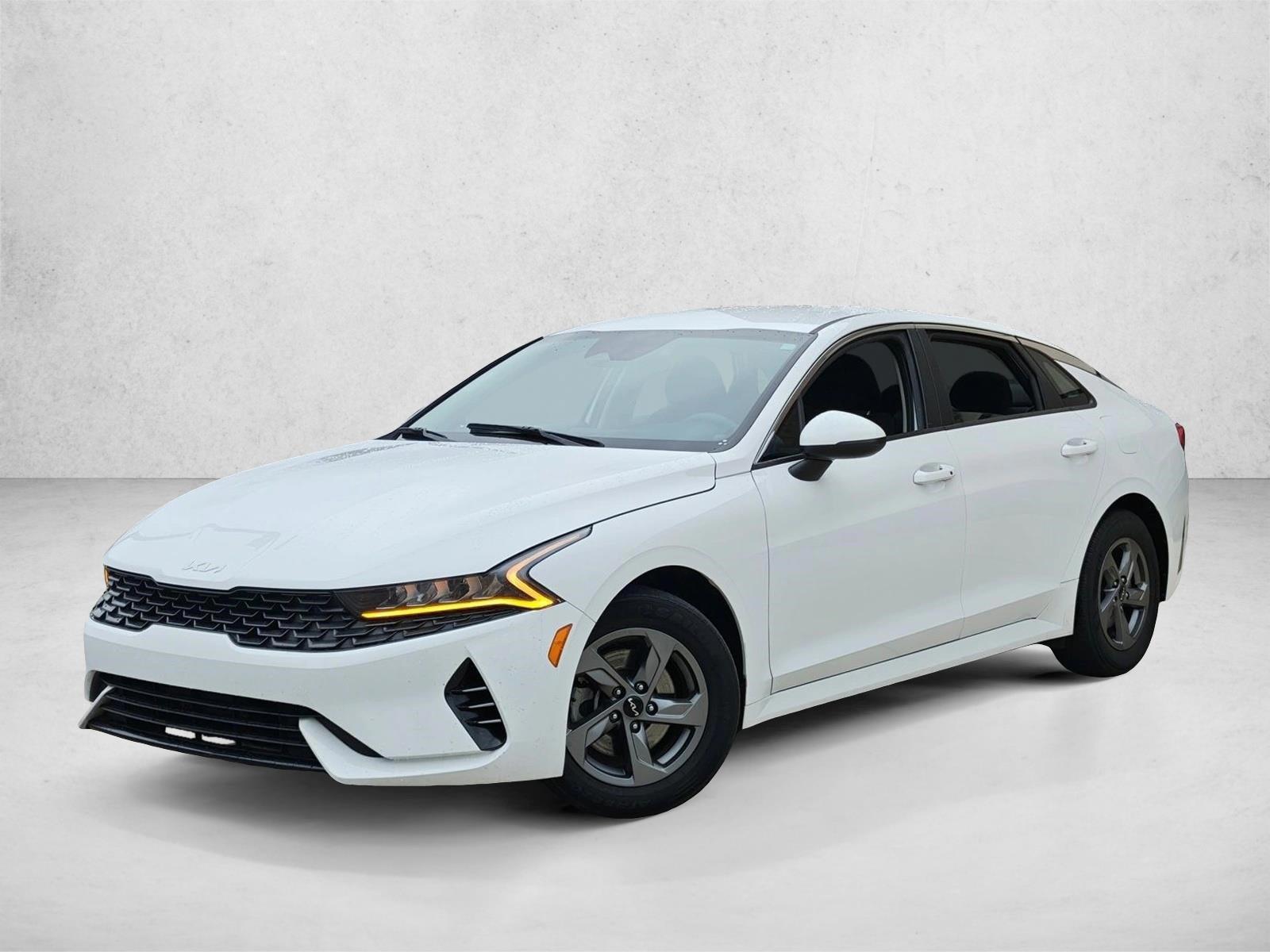 Thumbnail: 2023 Kia K5 - 1