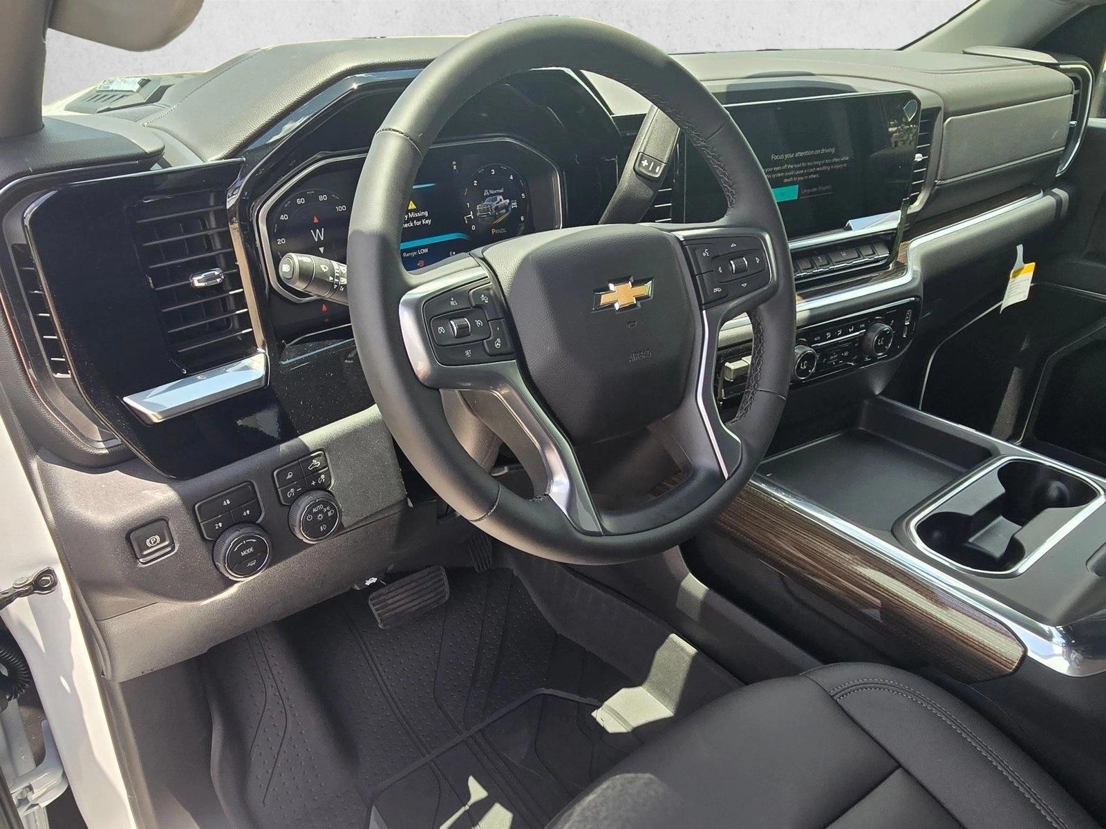 Thumbnail: 2026 Chevrolet Silverado 3500 - 3