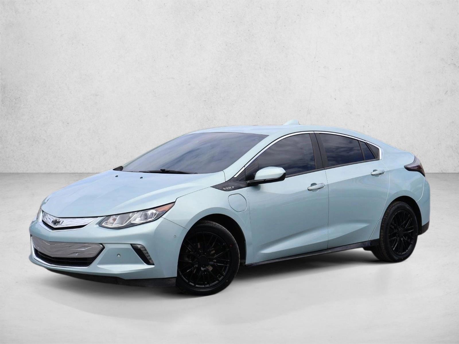 Thumbnail: 2018 Chevrolet Volt - 1