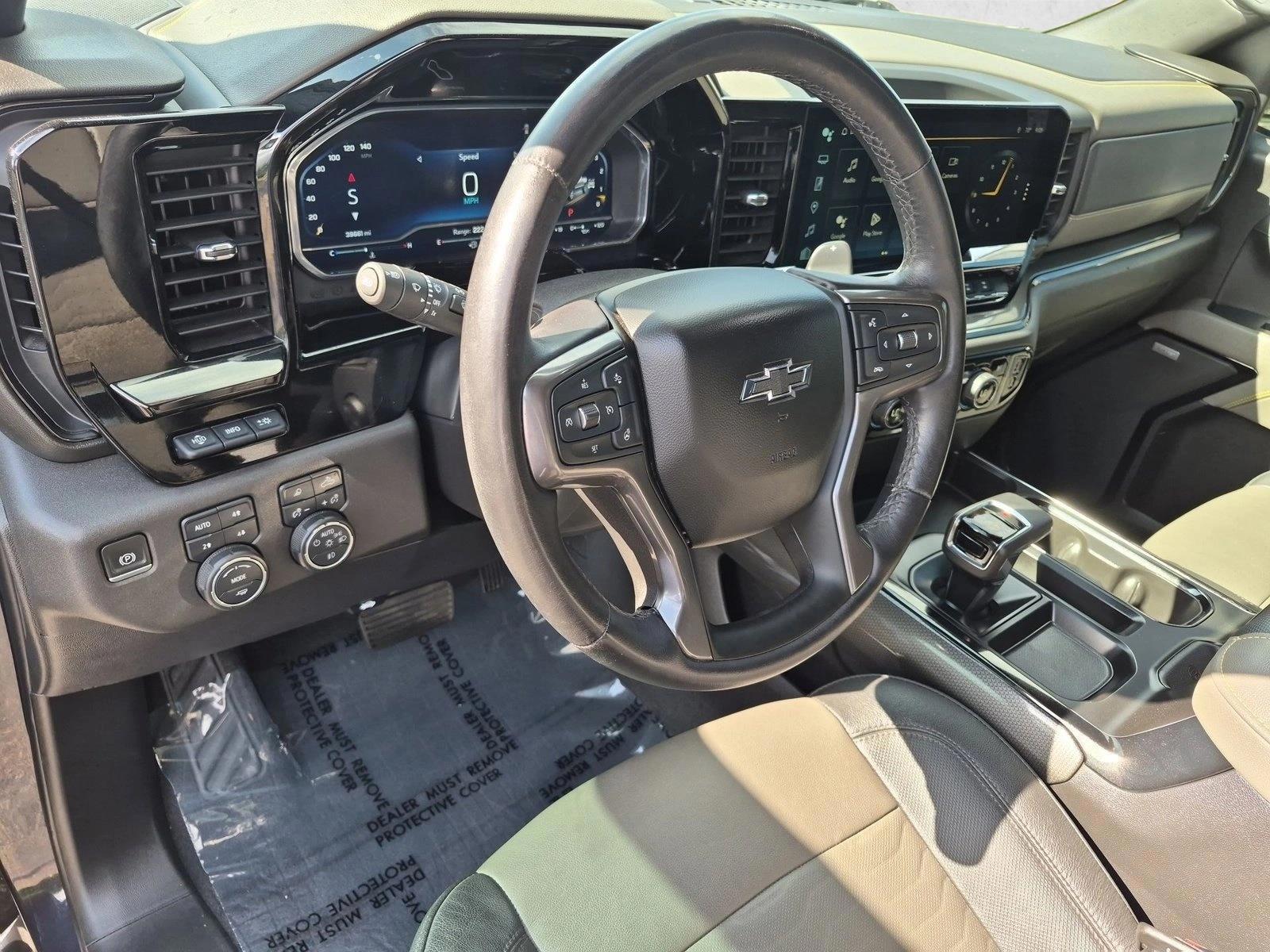 Thumbnail: 2022 Chevrolet Silverado 1500 - 3