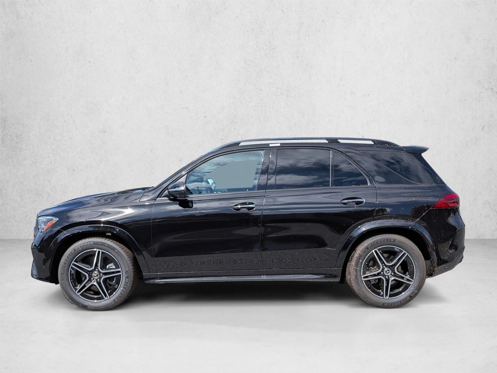Thumbnail: 2026 Mercedes-Benz GLE - 2