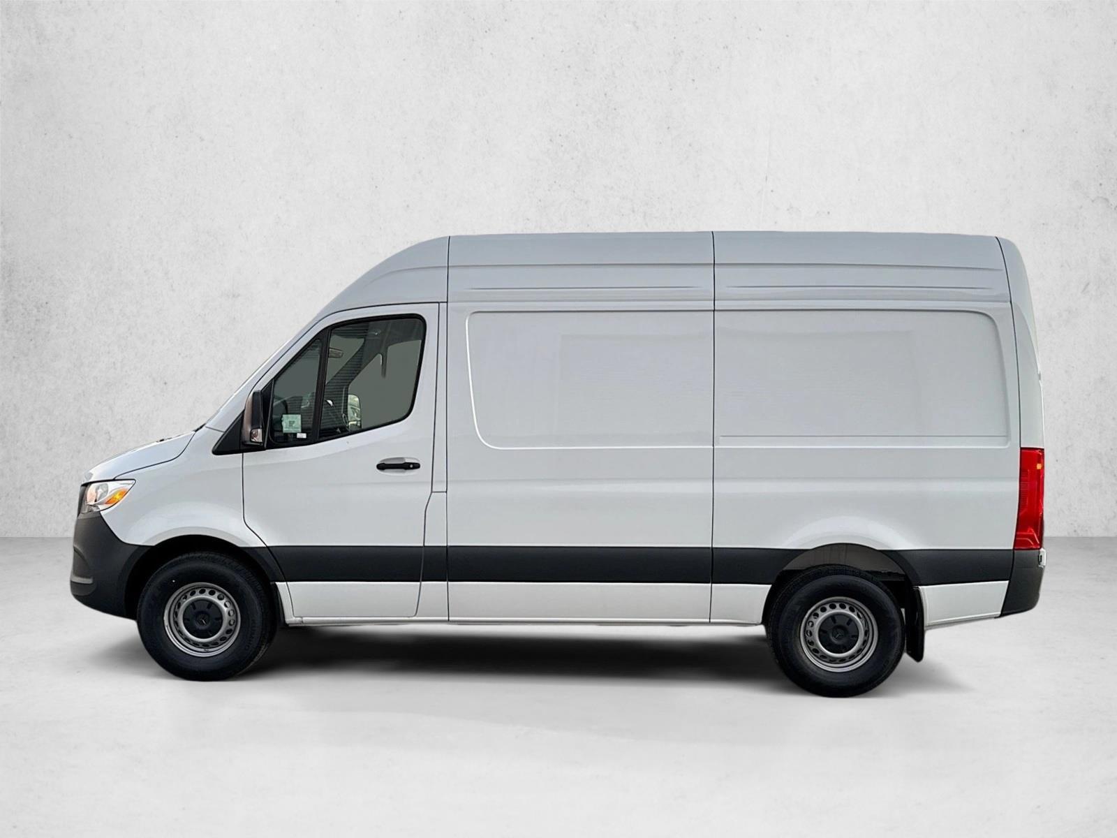 Thumbnail: 2026 Mercedes-Benz Sprinter - 2