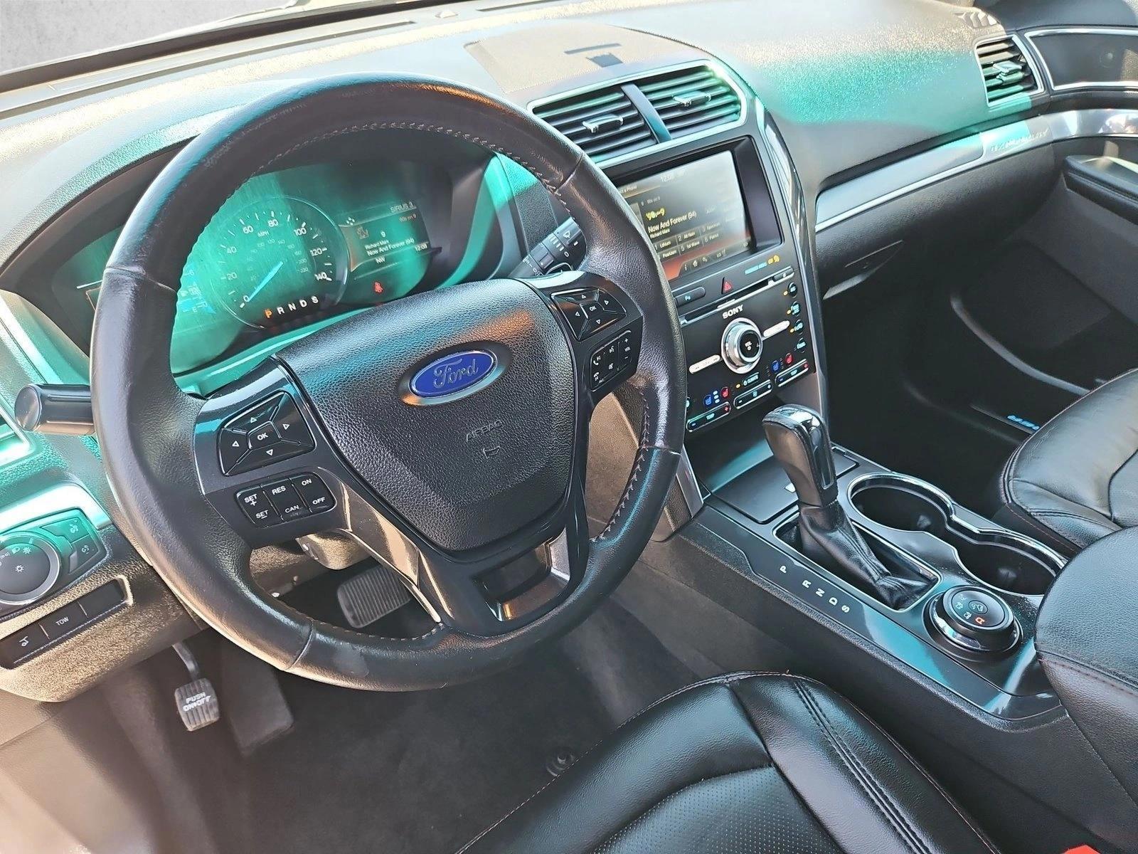 Thumbnail: 2016 Ford Explorer - 4