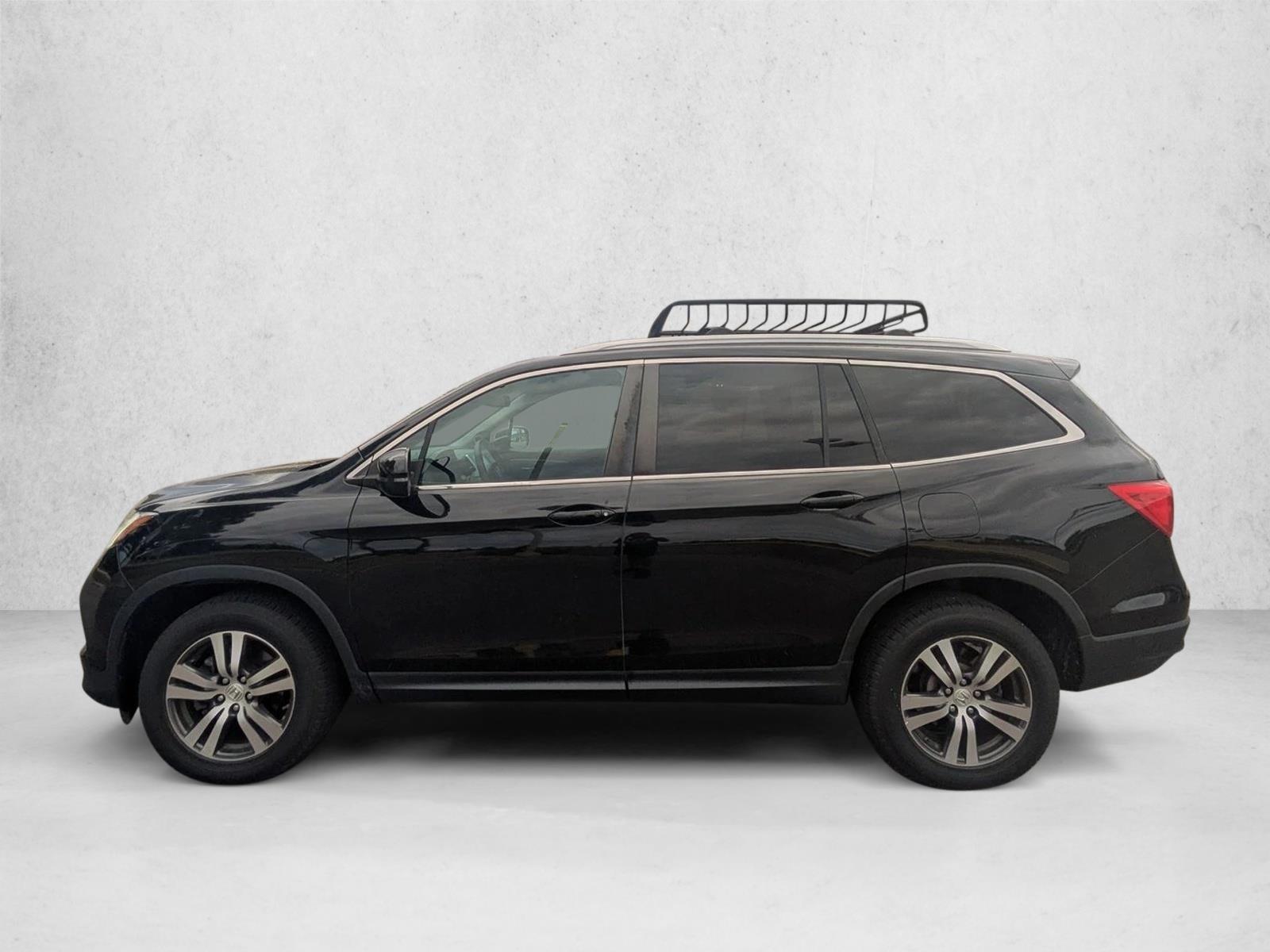 Thumbnail: 2016 Honda Pilot - 2
