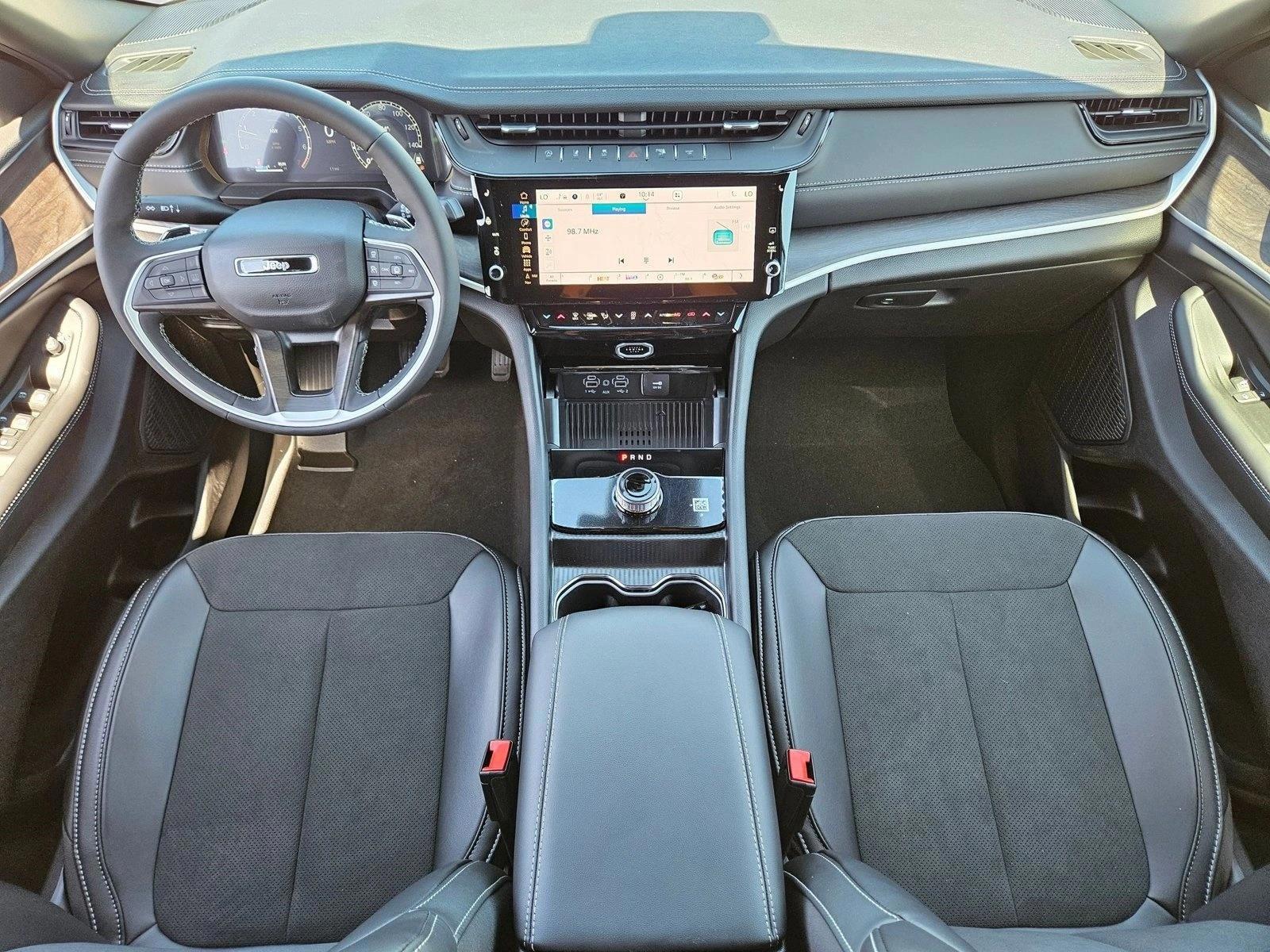 Thumbnail: 2026 Jeep Grand Cherokee - 4