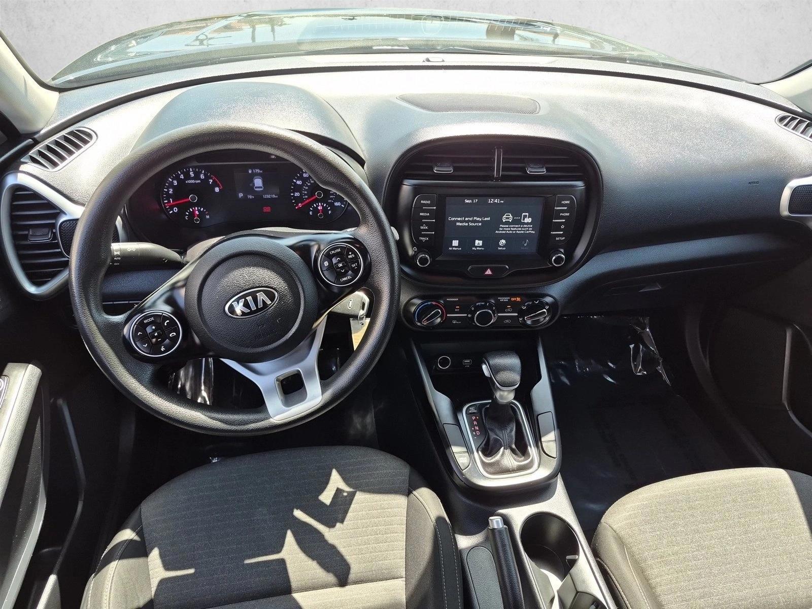 Thumbnail: 2020 Kia Soul - 3