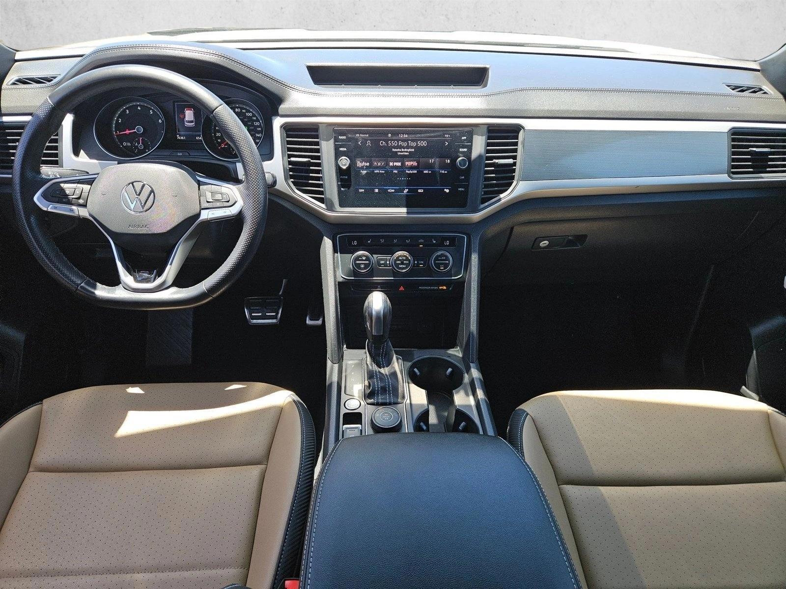 Thumbnail: 2021 Volkswagen Atlas - 3