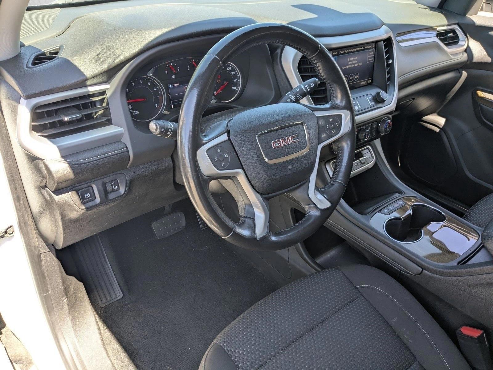 Thumbnail: 2020 GMC Acadia - 3
