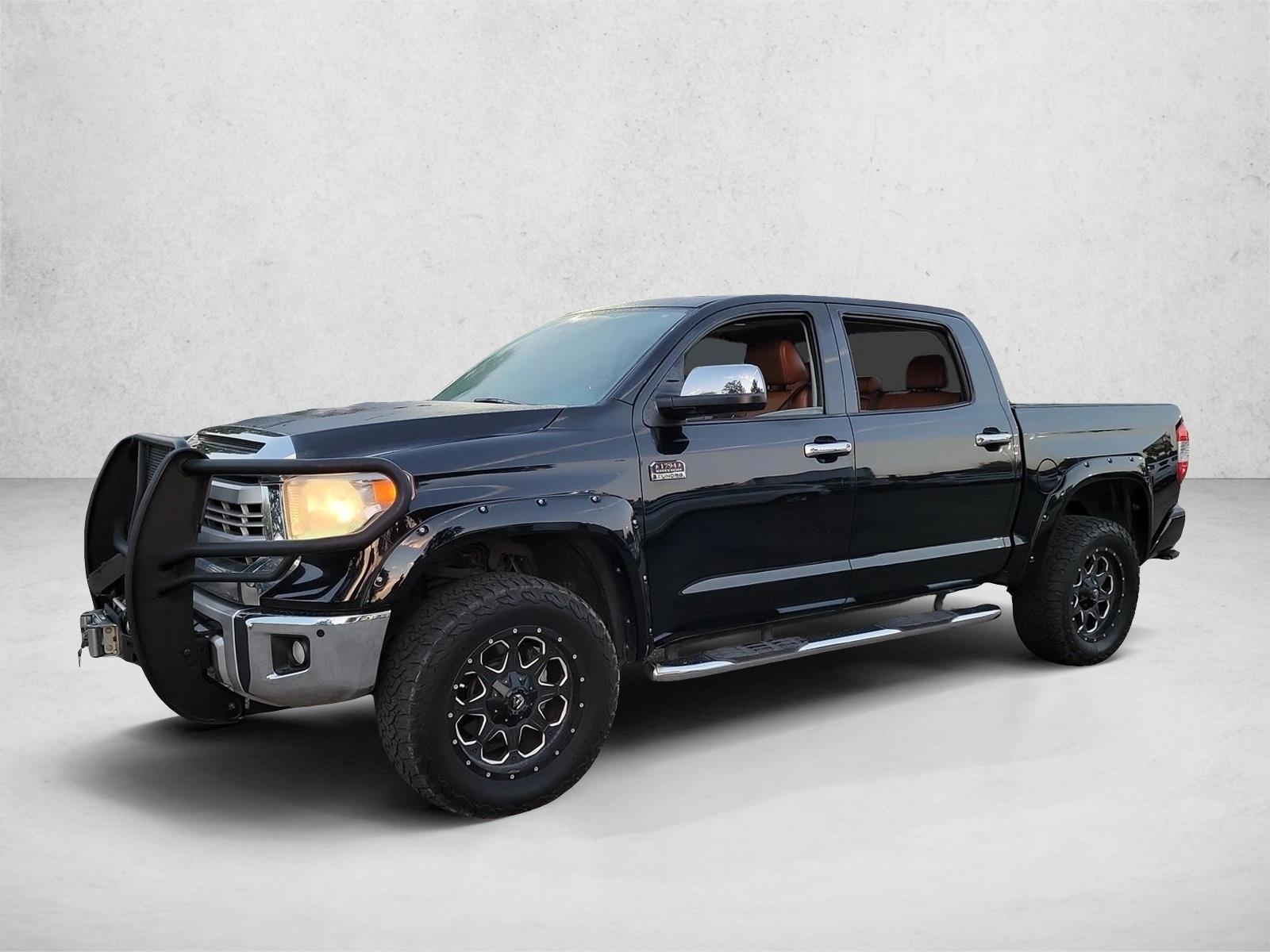 Thumbnail: 2015 Toyota Tundra - 1