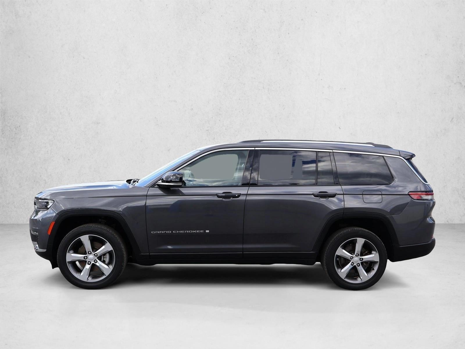 Thumbnail: 2022 Jeep Grand Cherokee L - 2