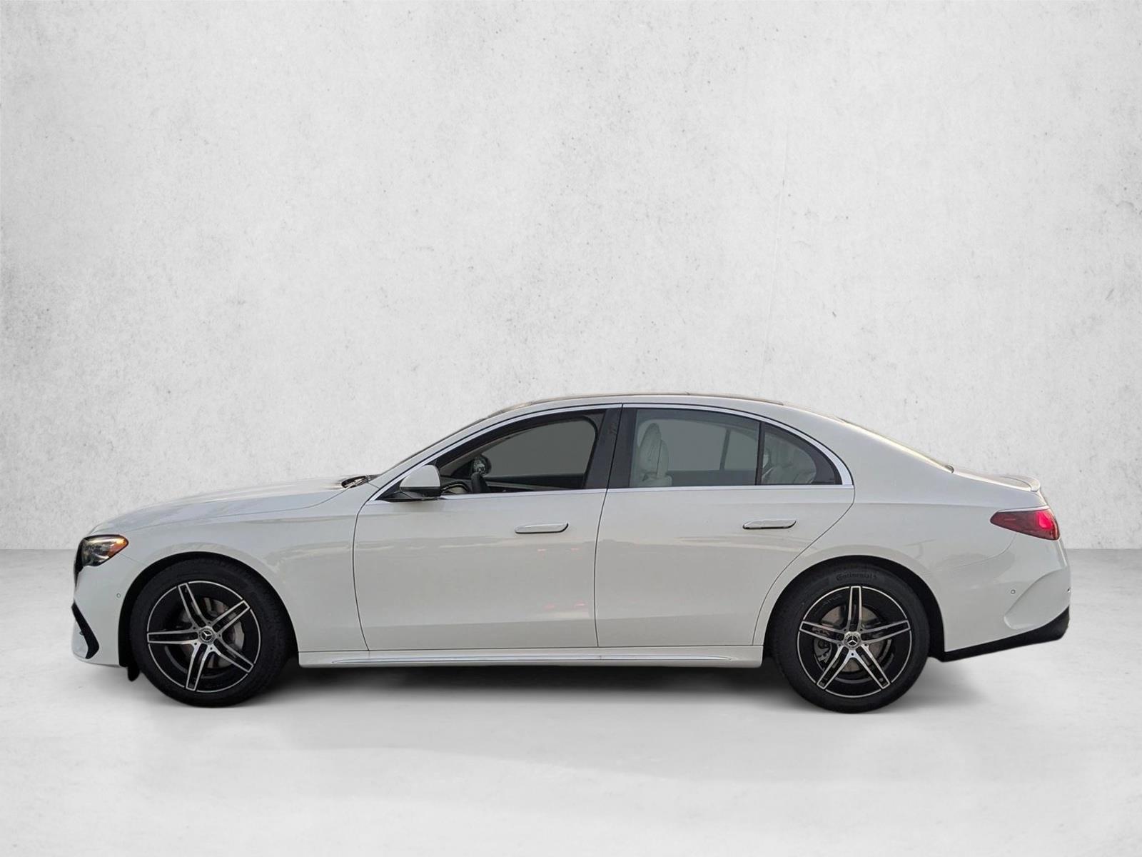 Thumbnail: 2026 Mercedes-Benz E-Class - 2