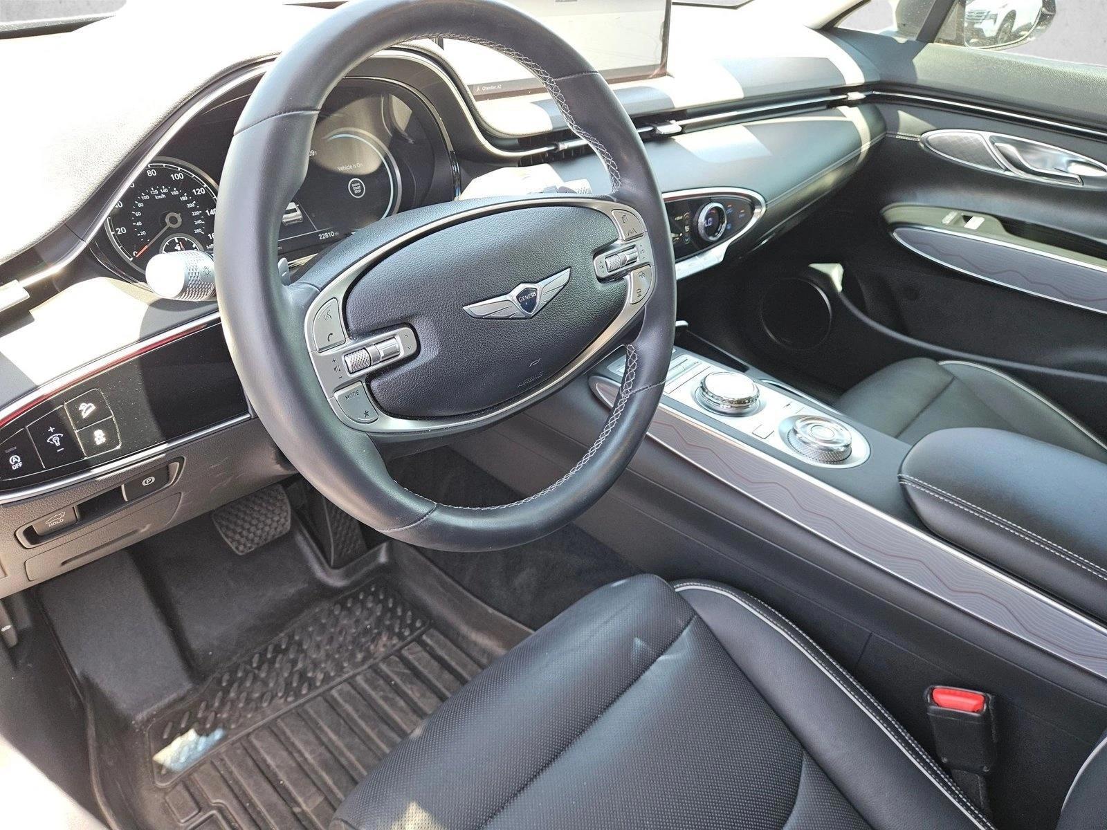 Thumbnail: 2023 Genesis GV70 - 3