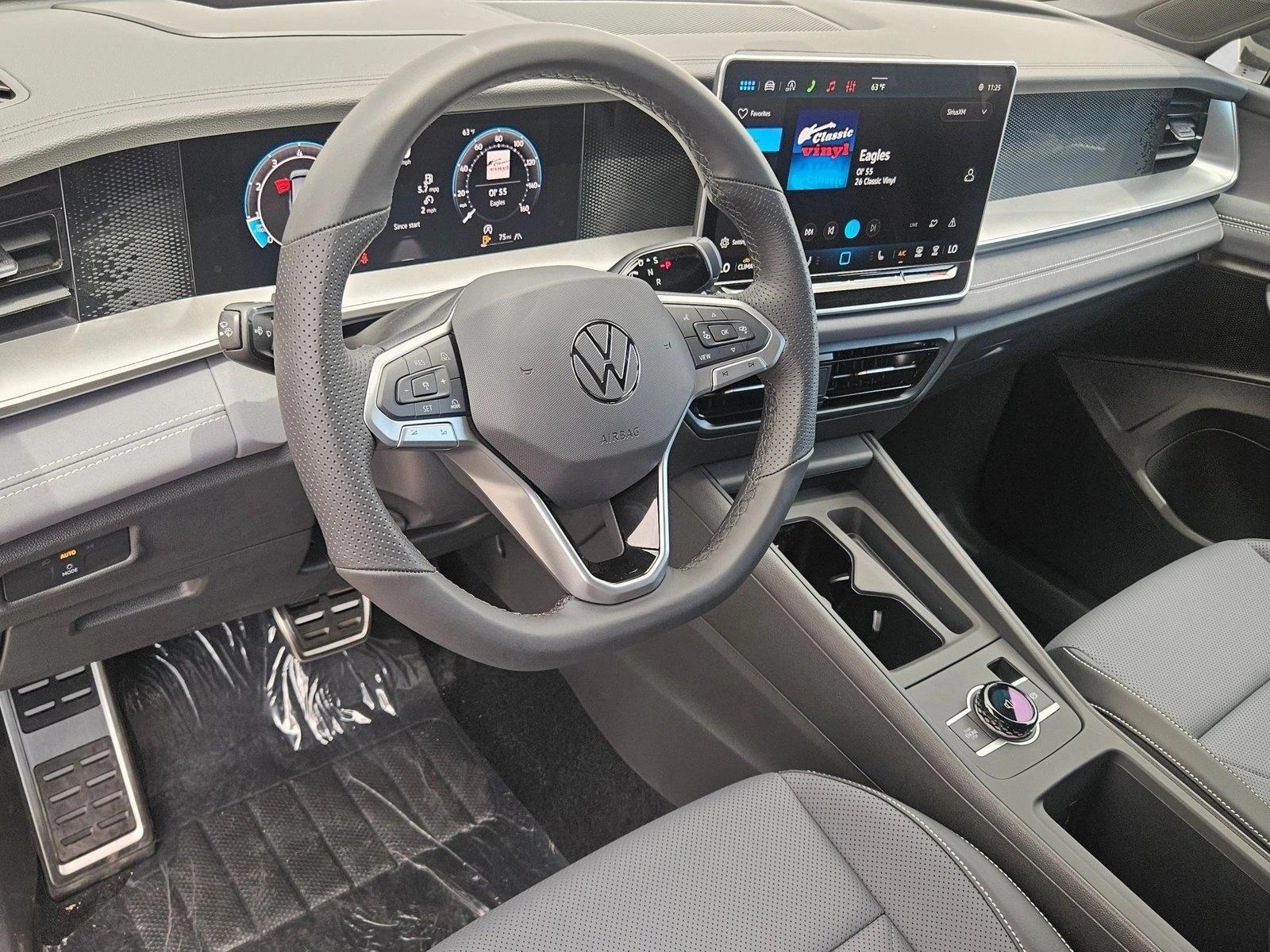 Thumbnail: 2026 Volkswagen Tiguan - 3