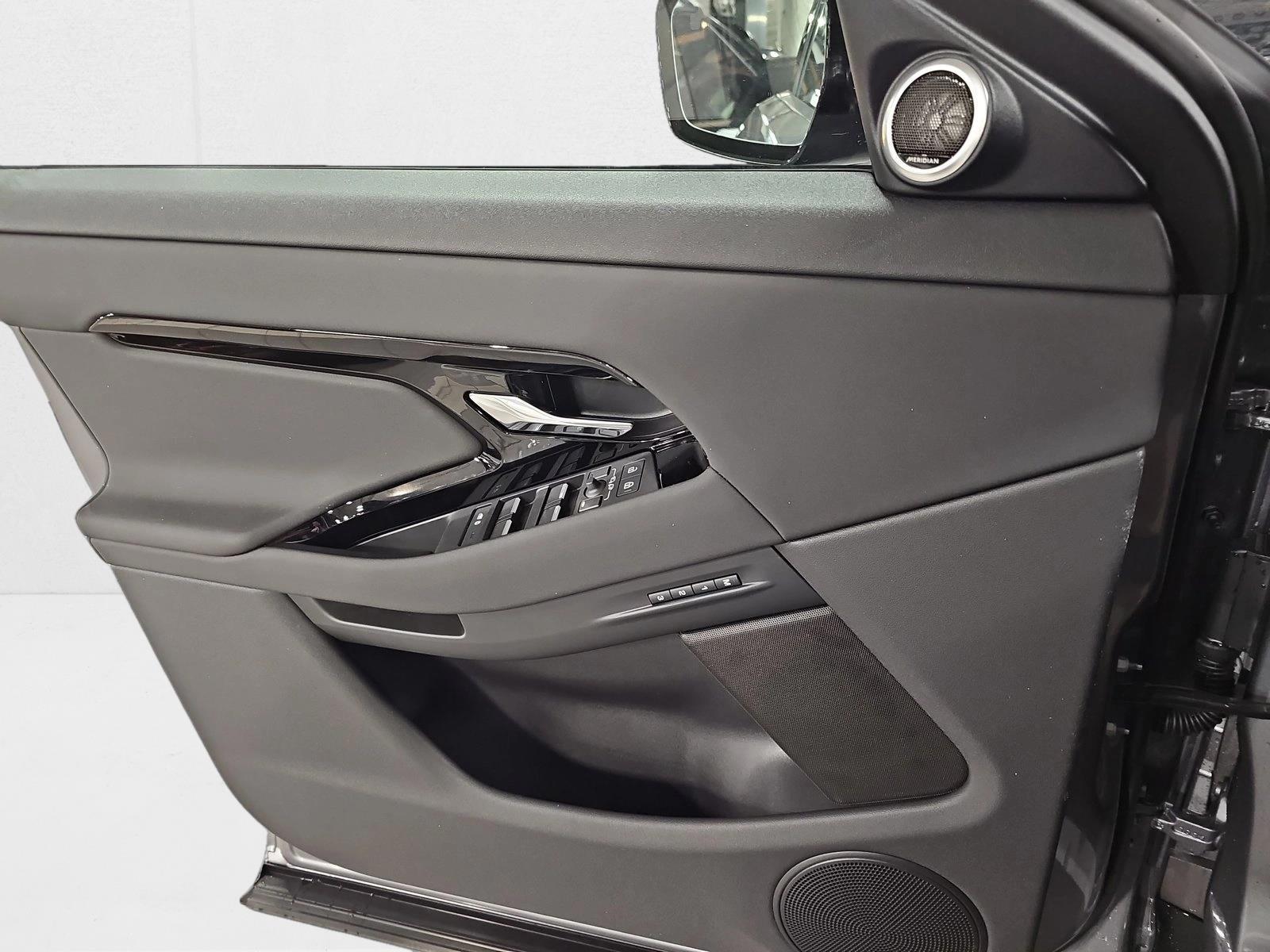 2026 Land Rover Range Rover Evoque S - Photo 25