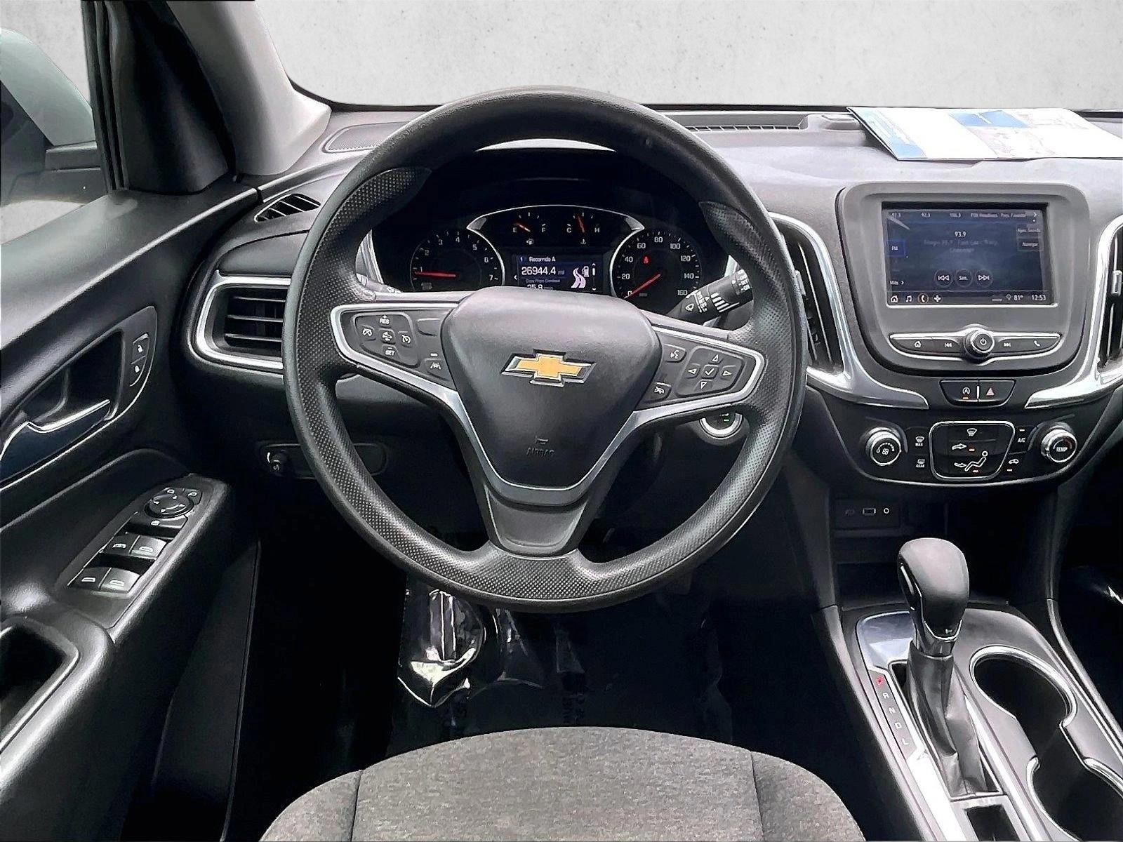 Thumbnail: 2022 Chevrolet Equinox - 3