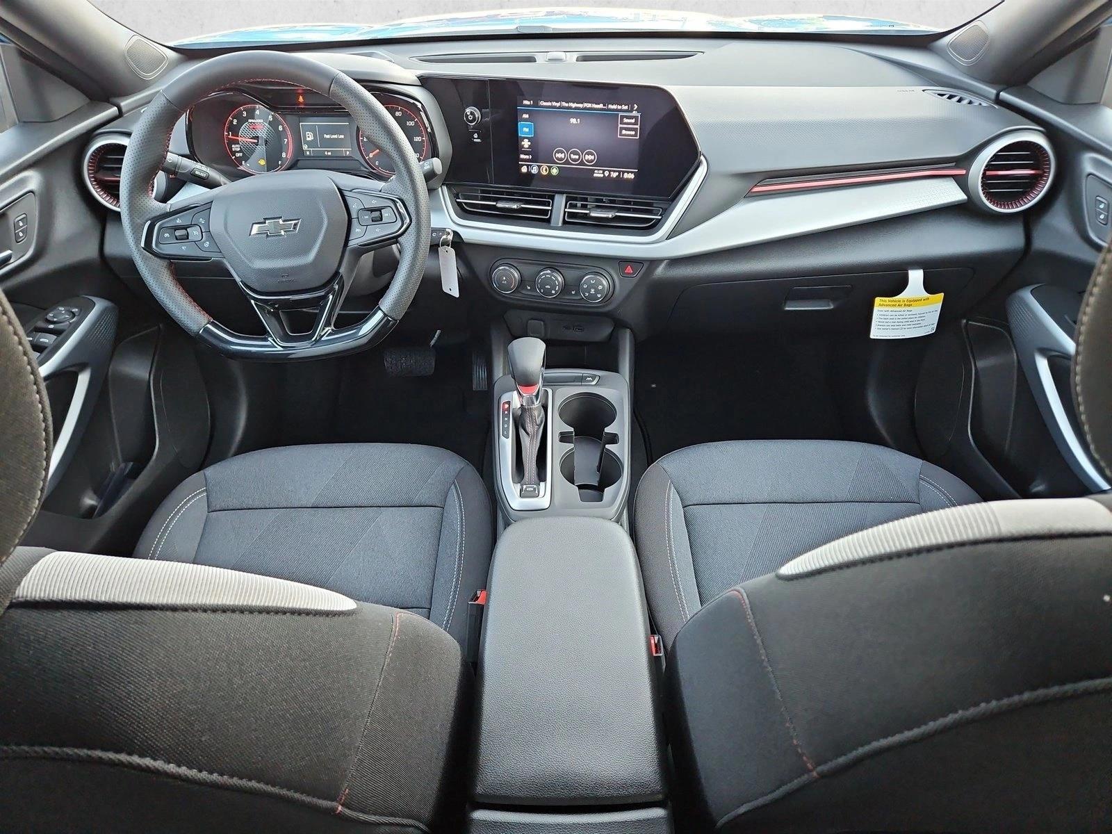 Thumbnail: 2026 Chevrolet Trax - 3