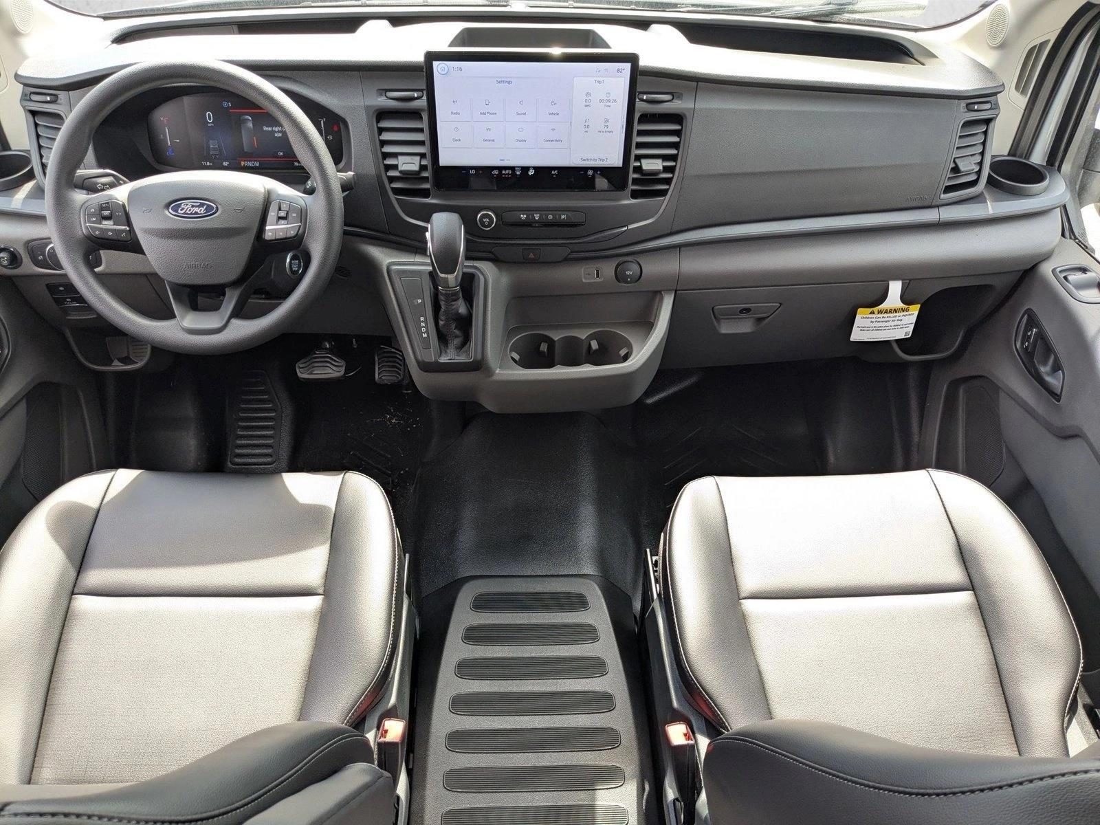 Thumbnail: 2026 Ford Transit Series - 3