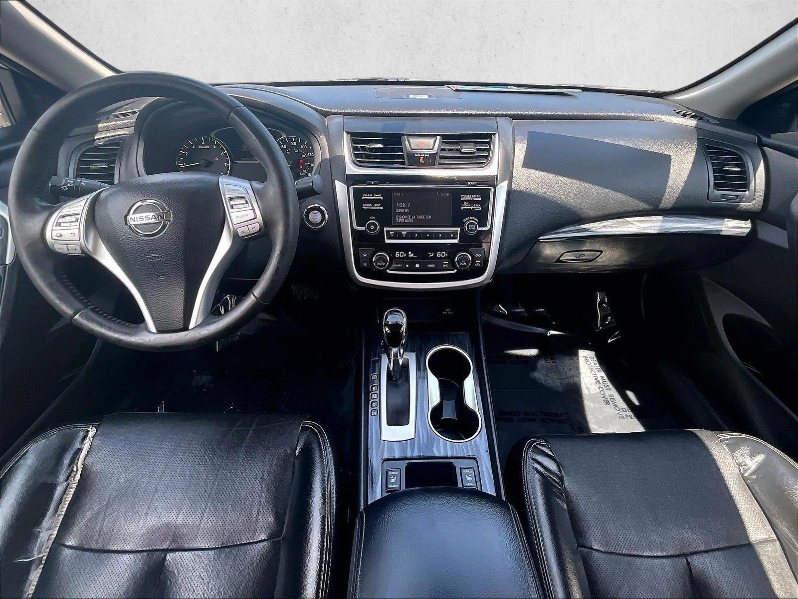 Thumbnail: 2018 Nissan Altima - 4