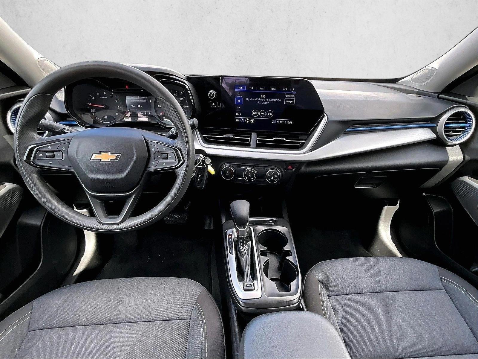Thumbnail: 2024 Chevrolet Trax - 3