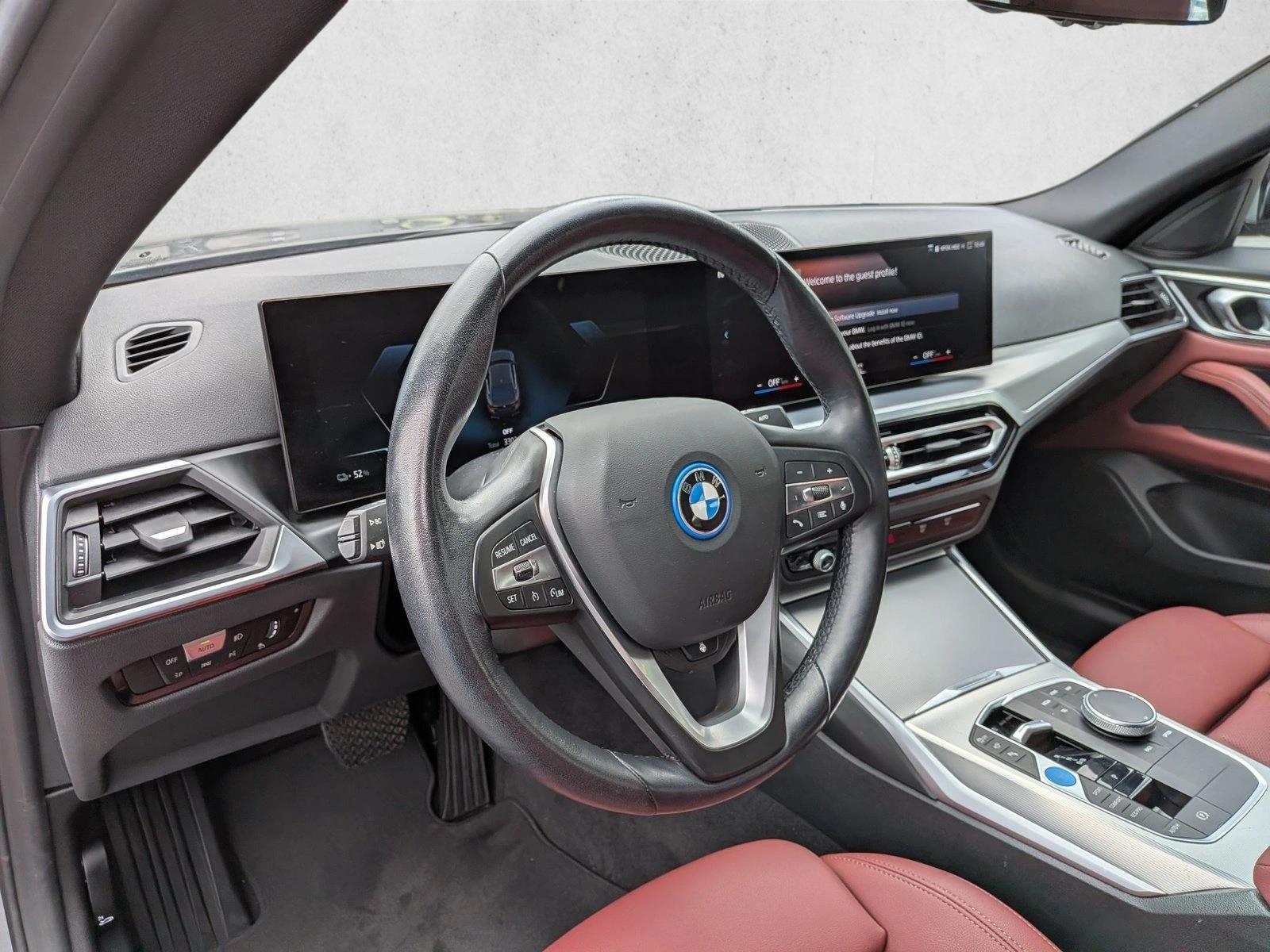 Thumbnail: 2023 BMW i4 - 3